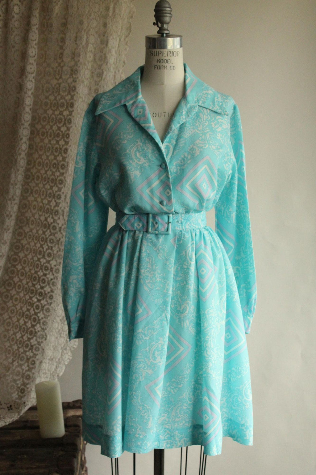 Vintage 1960s 1970s Nelly Don Dress with Belt and Dagger Collar