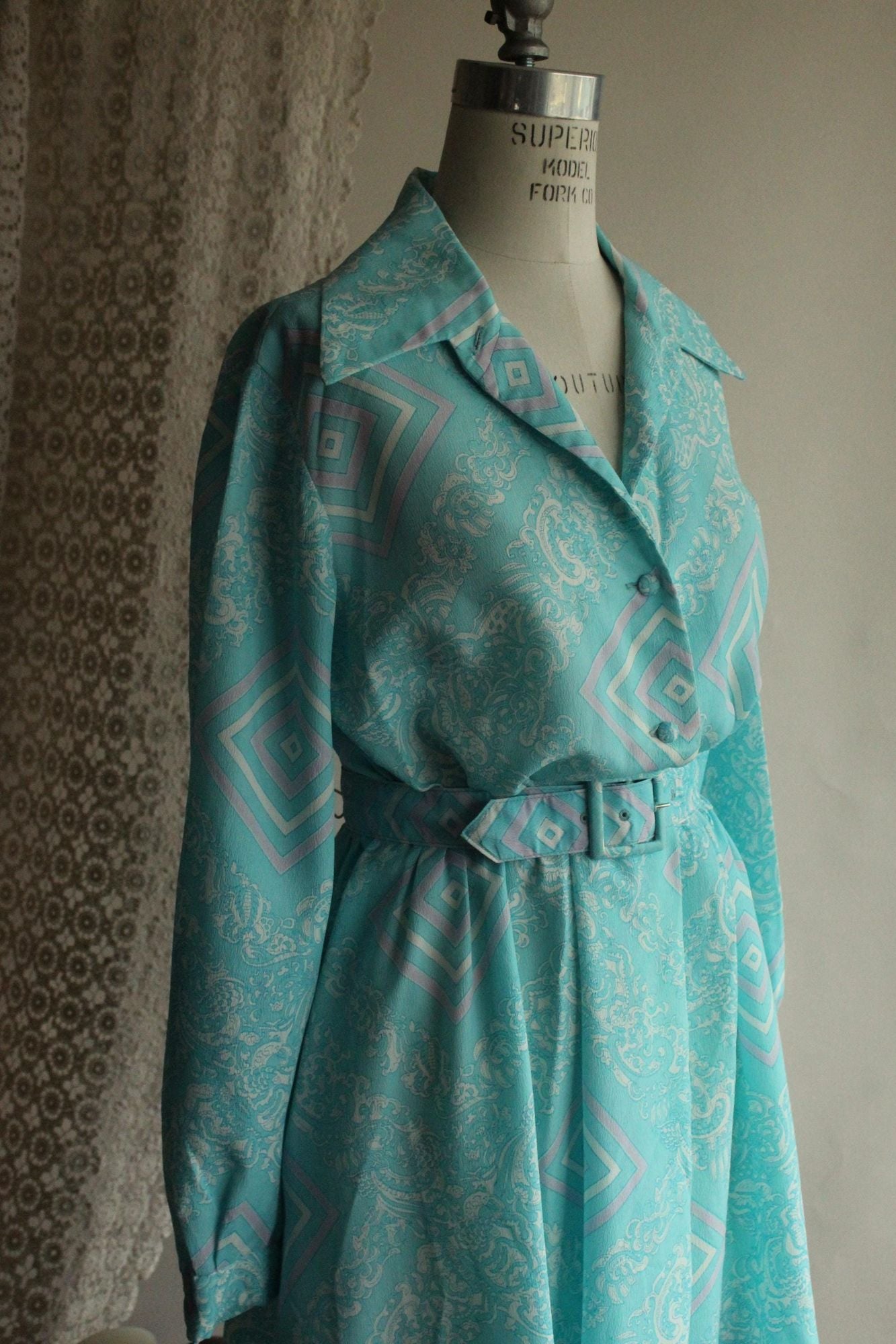 Vintage 1960s 1970s Nelly Don Dress with Belt and Dagger Collar