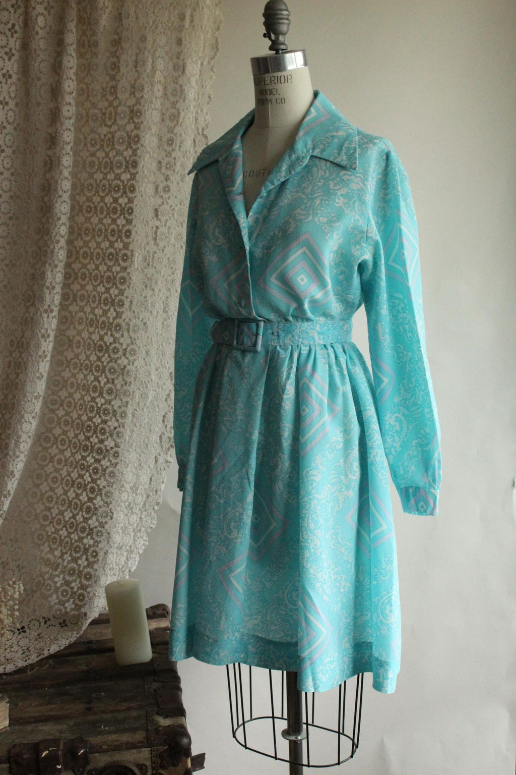 Vintage 1960s 1970s Nelly Don Dress with Belt and Dagger Collar