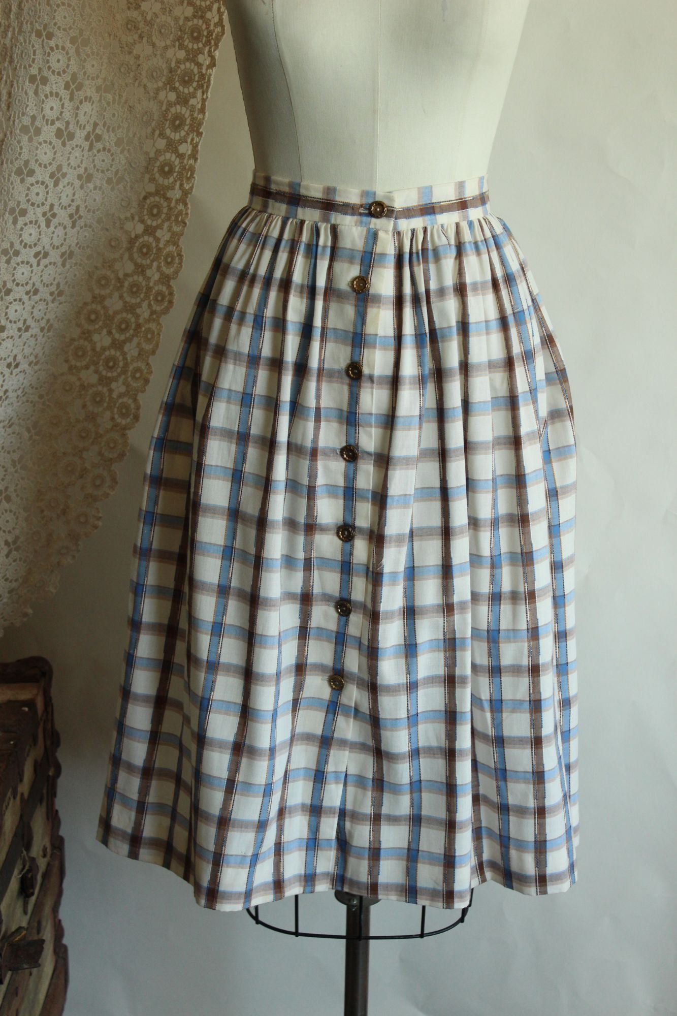 Vintage 1960s 1970s Plaid Blue and Brown Check Full Skirt