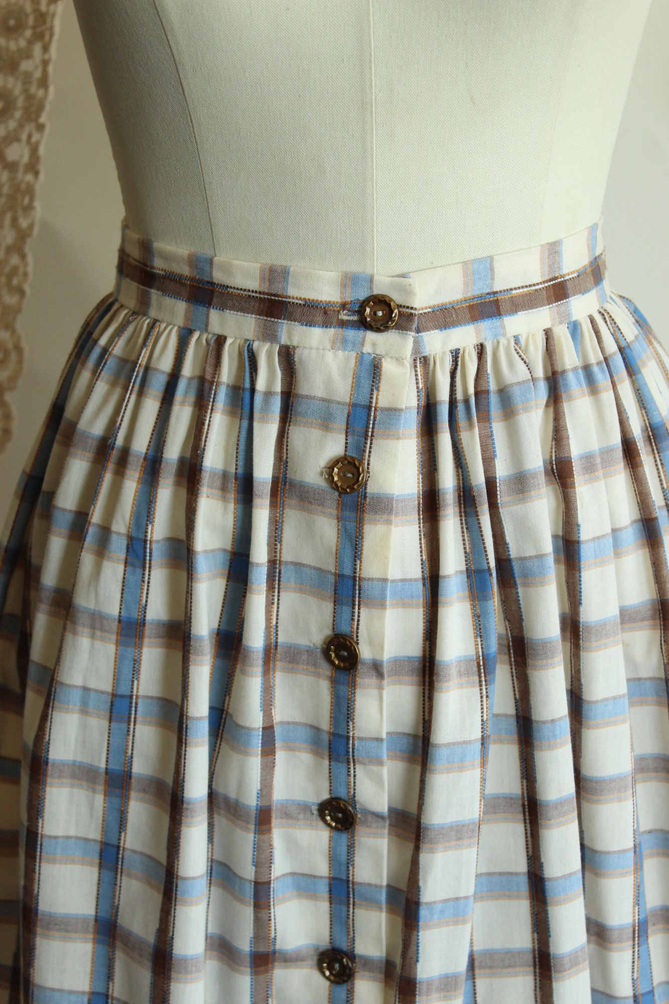 Vintage 1960s 1970s Plaid Blue and Brown Check Full Skirt