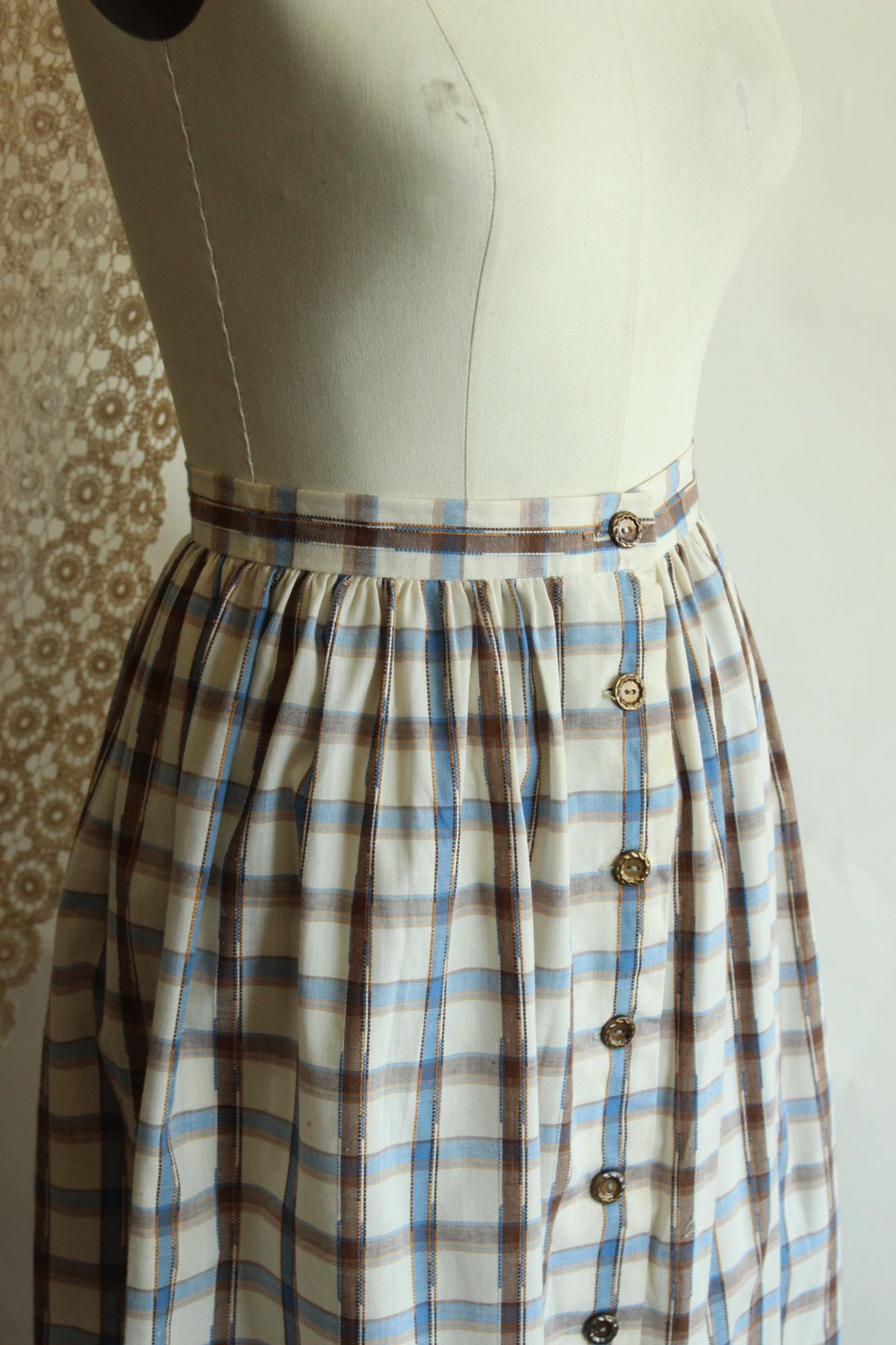Vintage 1960s 1970s Plaid Blue and Brown Check Full Skirt