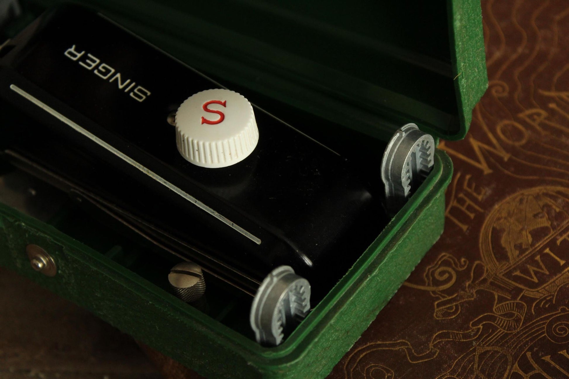 Vintage 1940s Singer Buttonholer Model #160506 Complete Kit