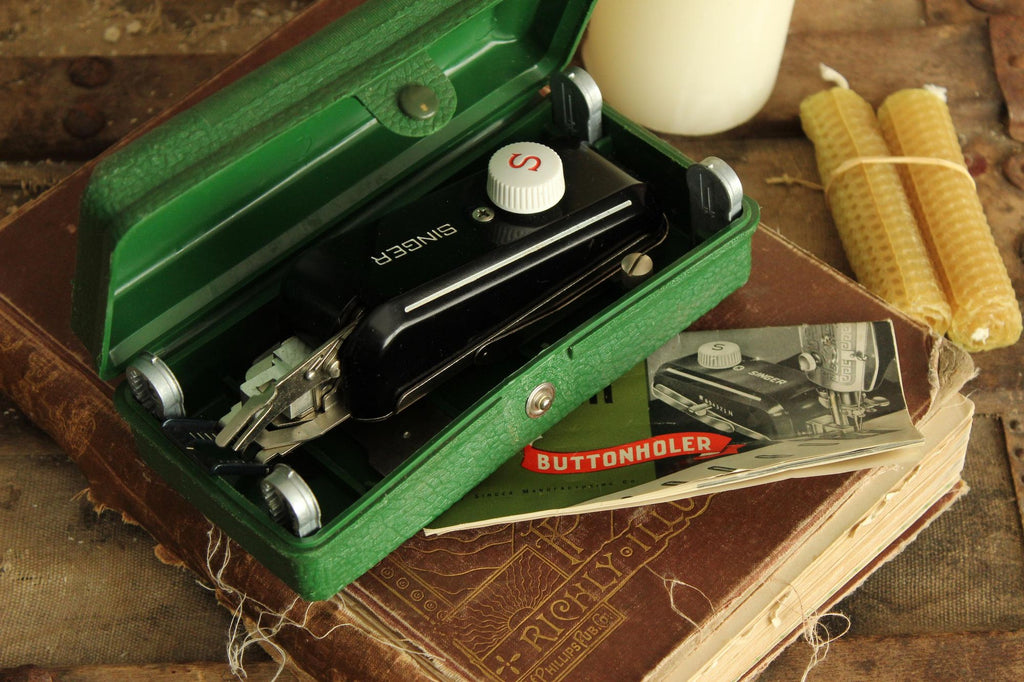 Vintage 1940s Singer Buttonholer Model #160506 Complete Kit