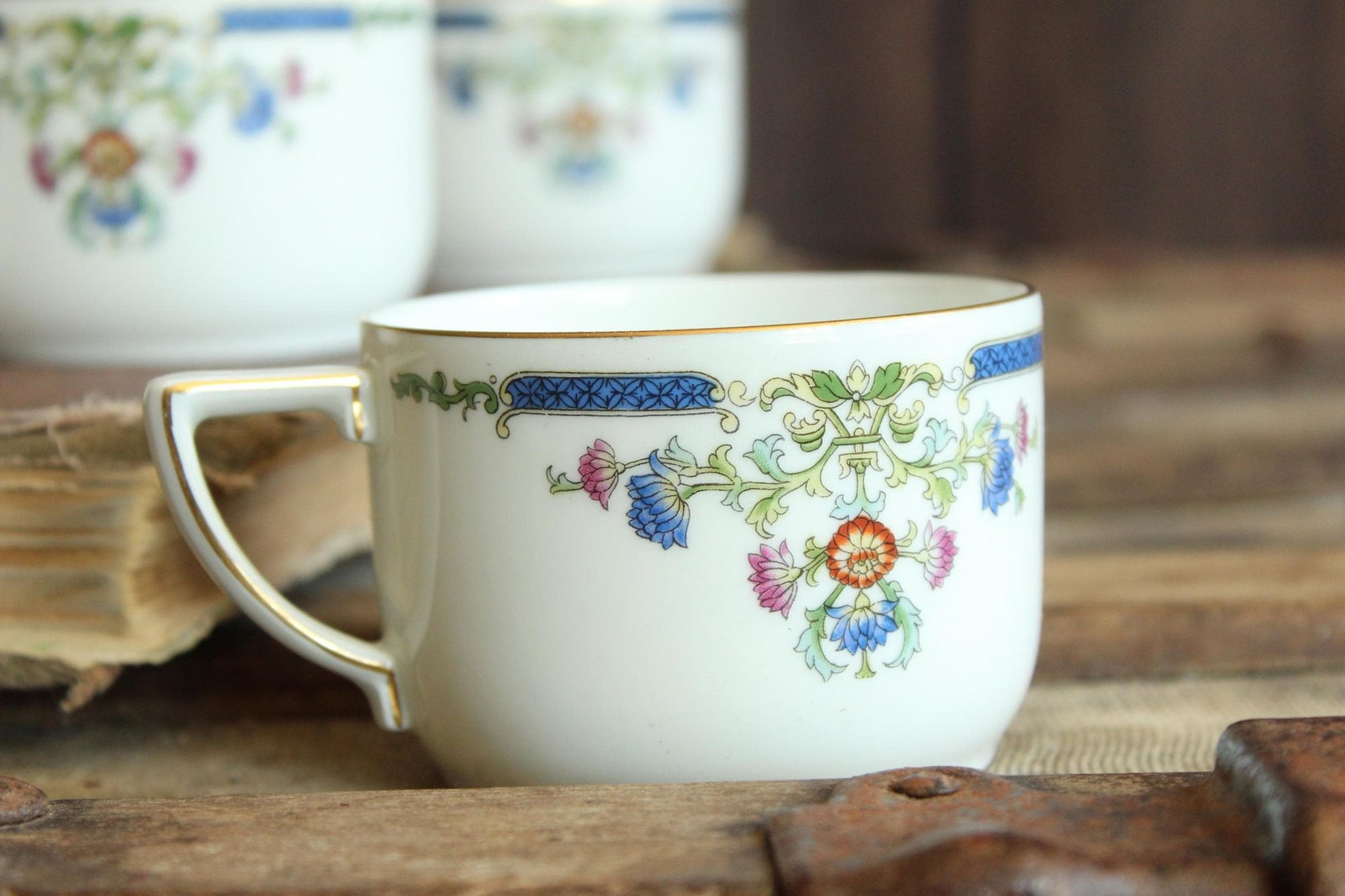 Vintage 1920s 1930s Tea Cup and Saucer