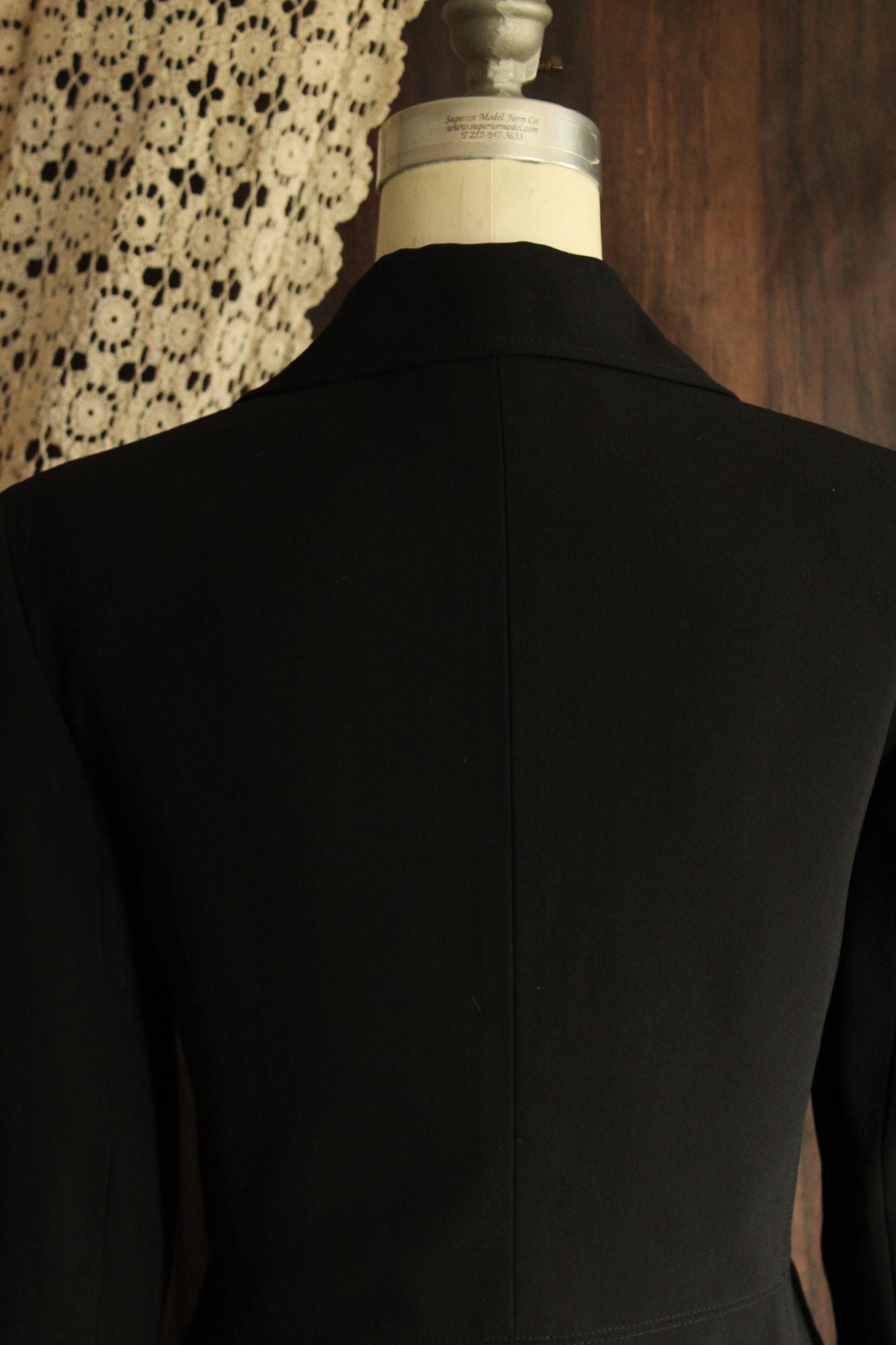 Vintage 2000s Jones New York Black Blazer