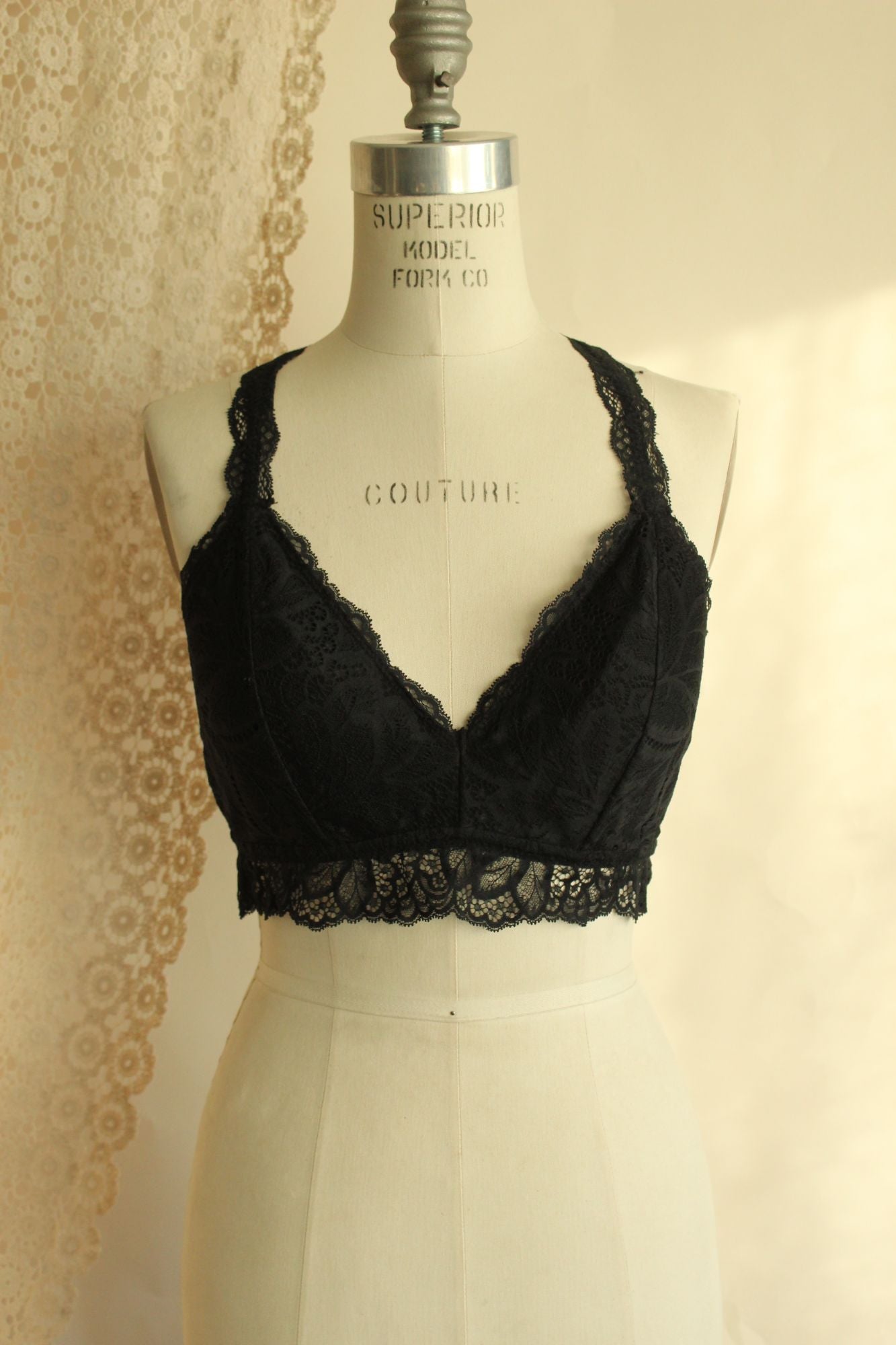 Auden Bralette, Black Lace Racer Back, Size L, Padded Cups