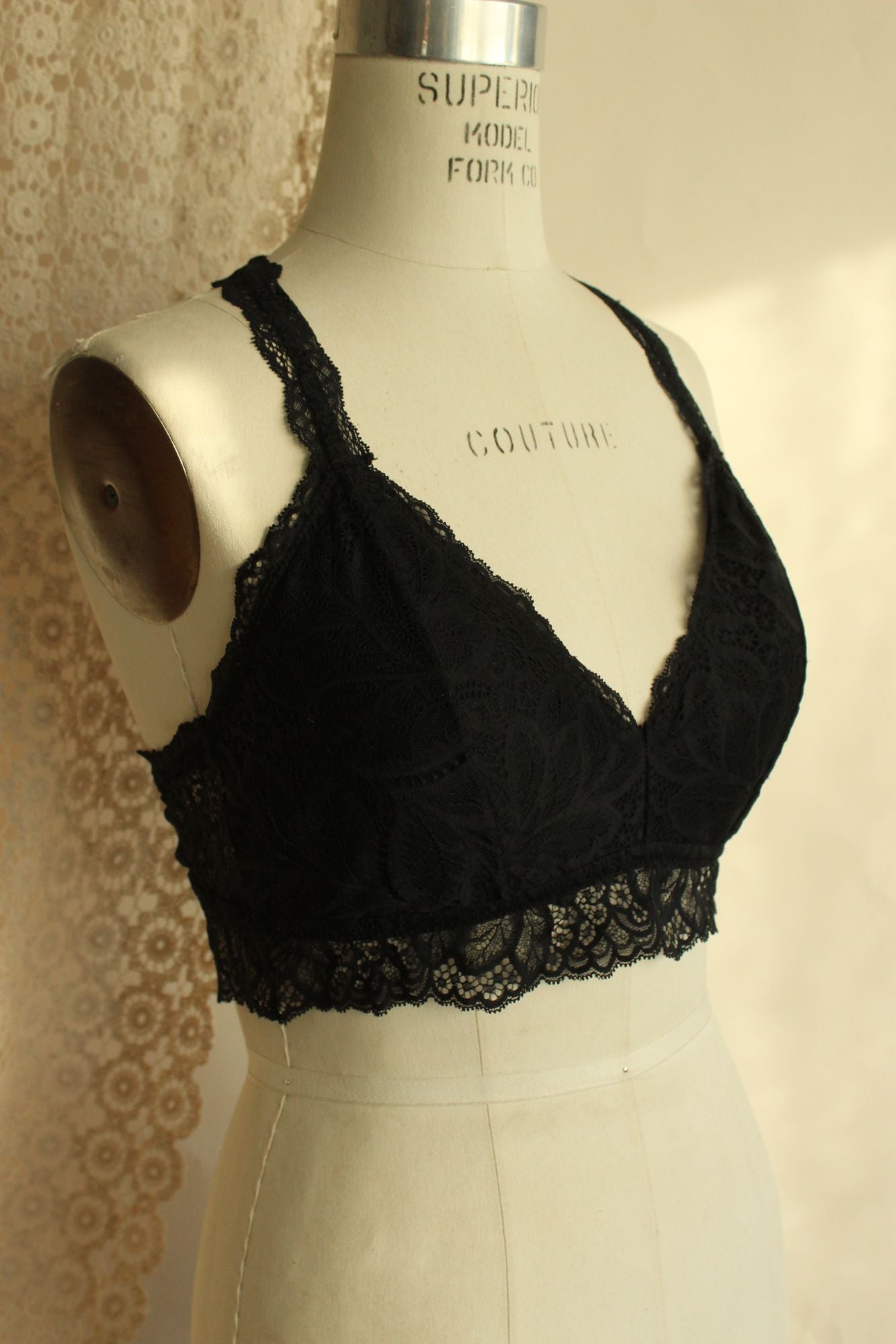 Auden Bralette, Black Lace Racer Back, Size L, Padded Cups