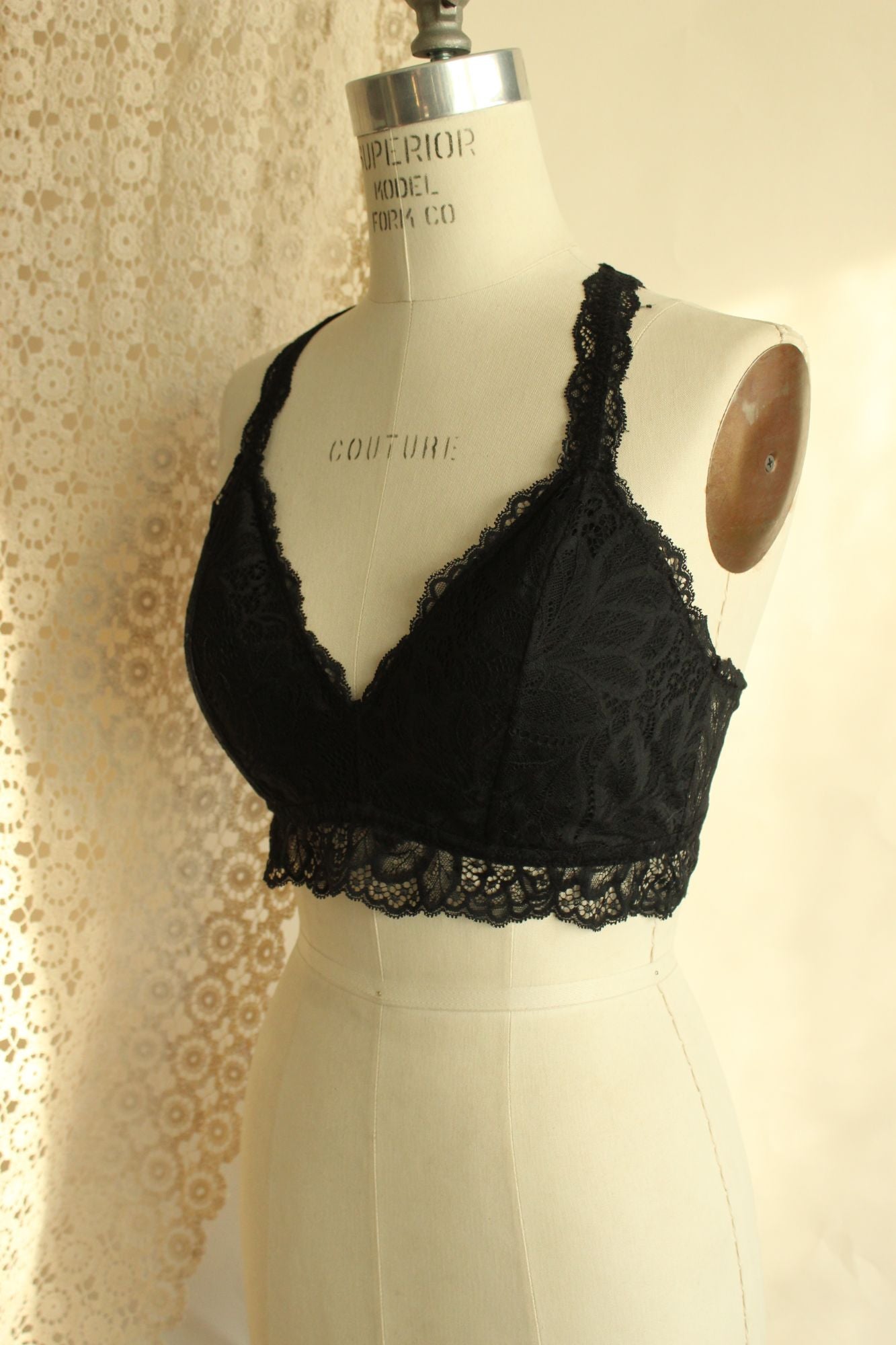 Auden Bralette, Black Lace Racer Back, Size L, Padded Cups