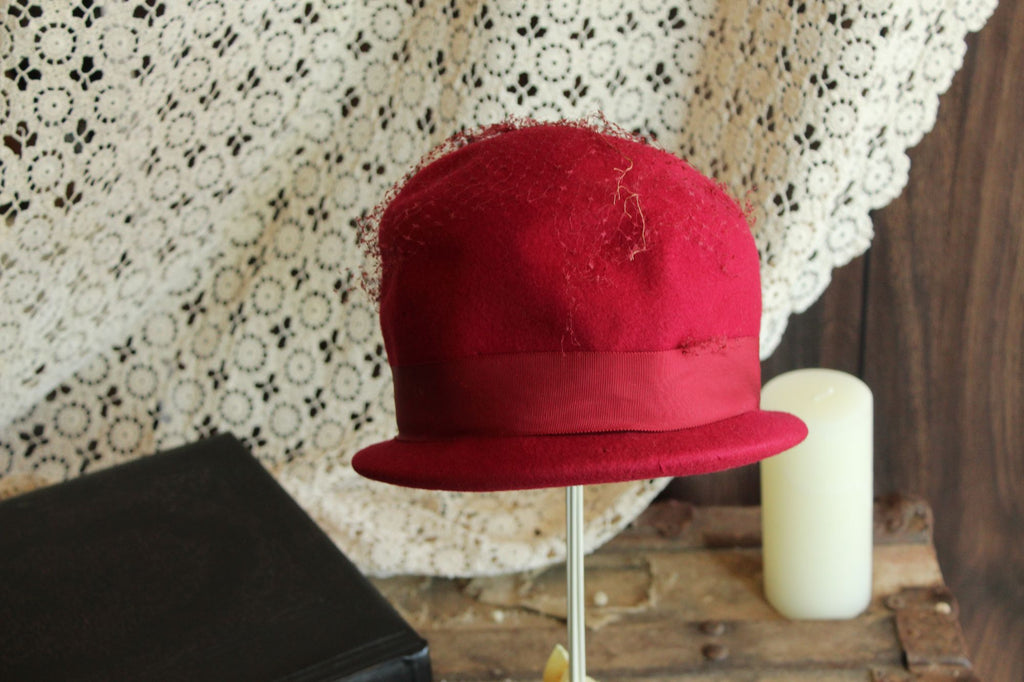 Vintage 1960s Raspberry Red Wool Cloche Hat
