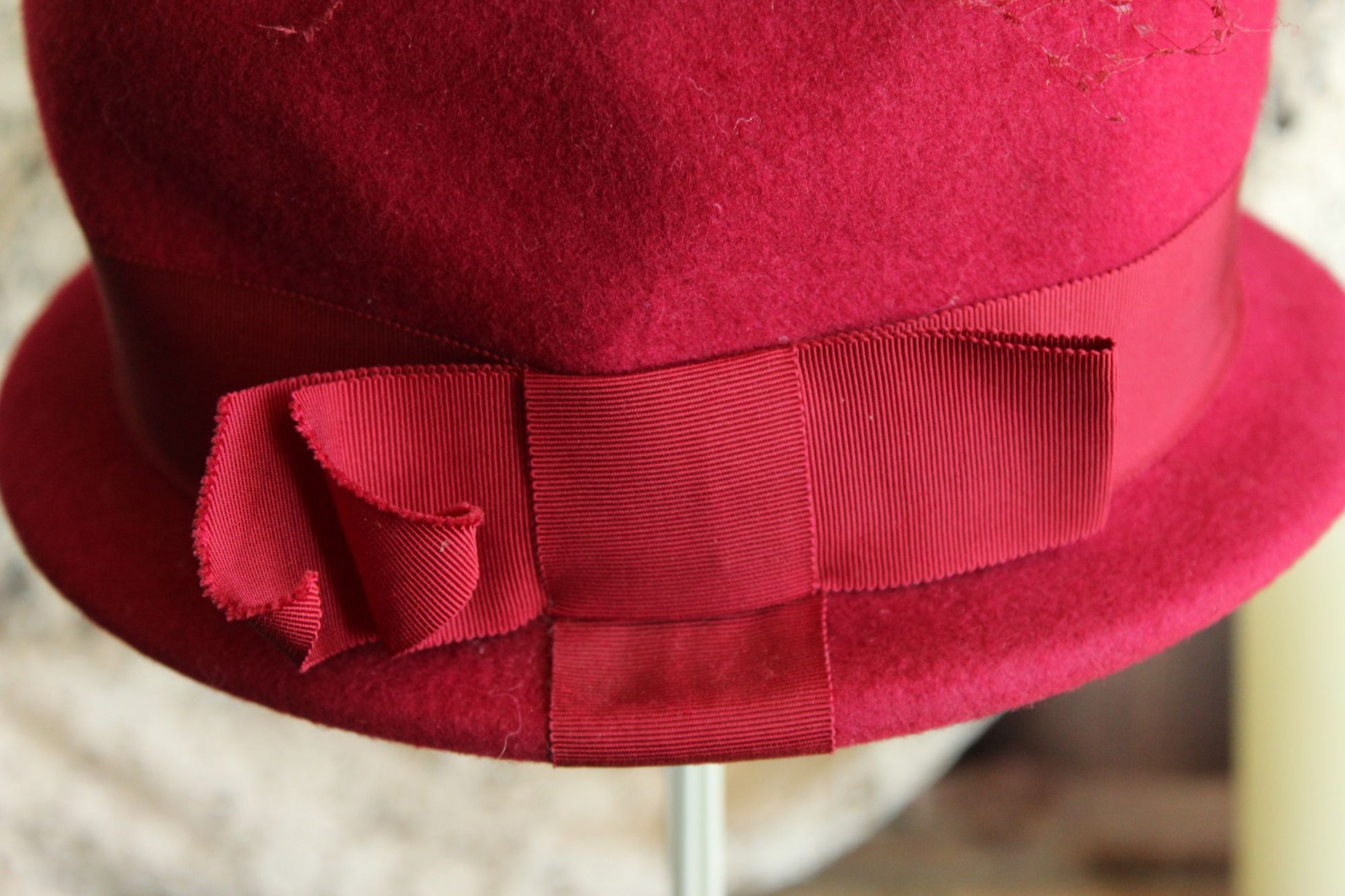 Vintage 1960s Raspberry Red Wool Cloche Hat