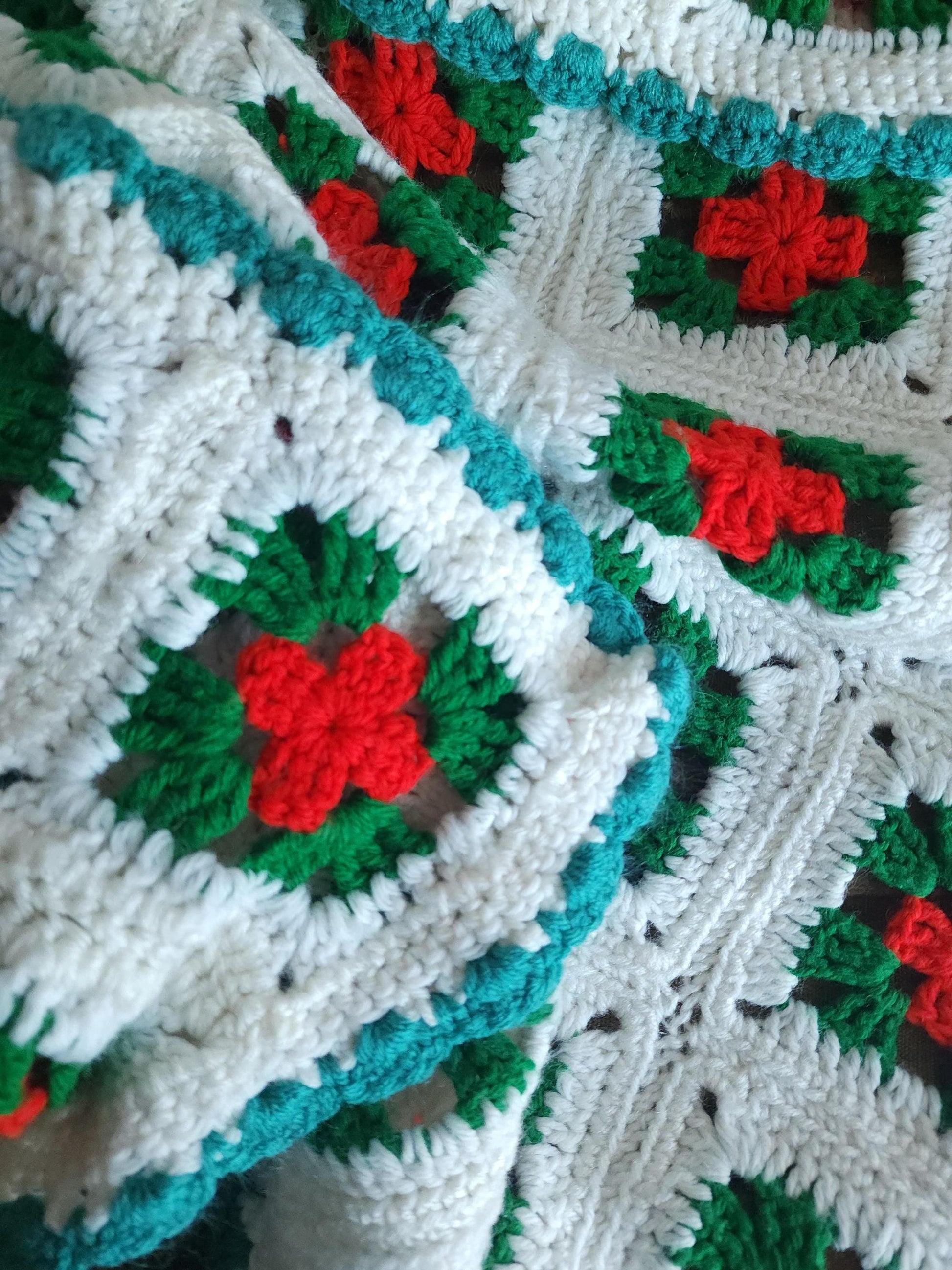 Vintage 1970s Red Green and White Granny Square Crochet Afghan