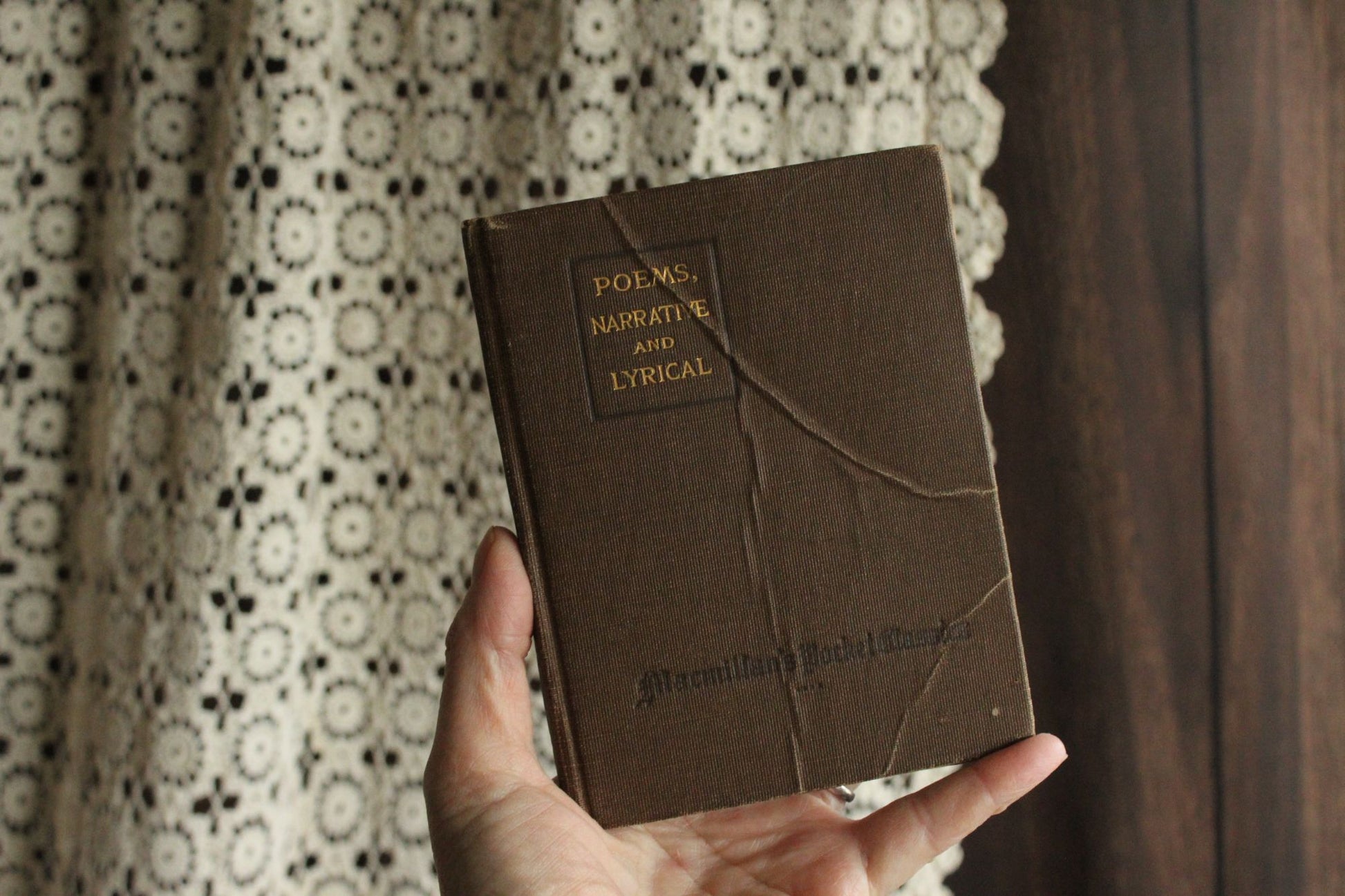 Vintage 1910s Book,"Poems, Narrative and Lyrical, Required for College Entrance" by Robert P. St John