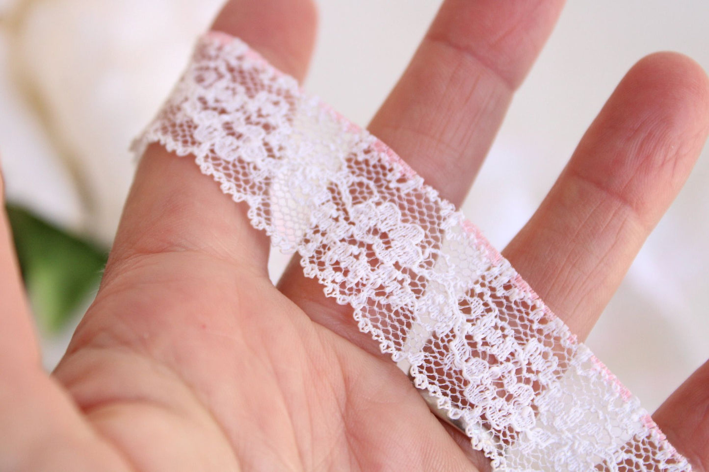 Vintage White Lace Trim, 2 Yards, 7/8" wide, Pink Edge