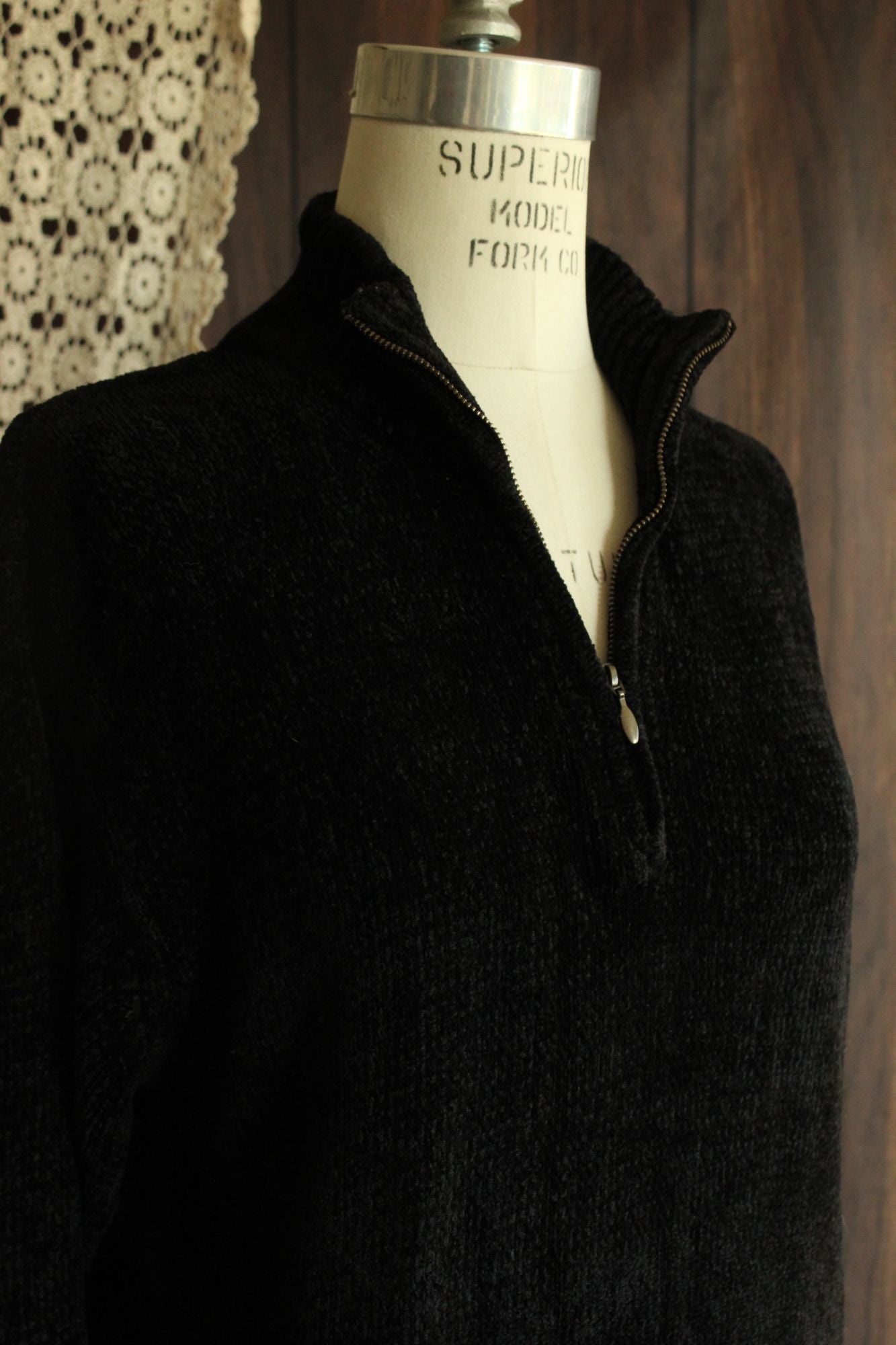 Vintage 1990s 2000s Black Chenille Sweater