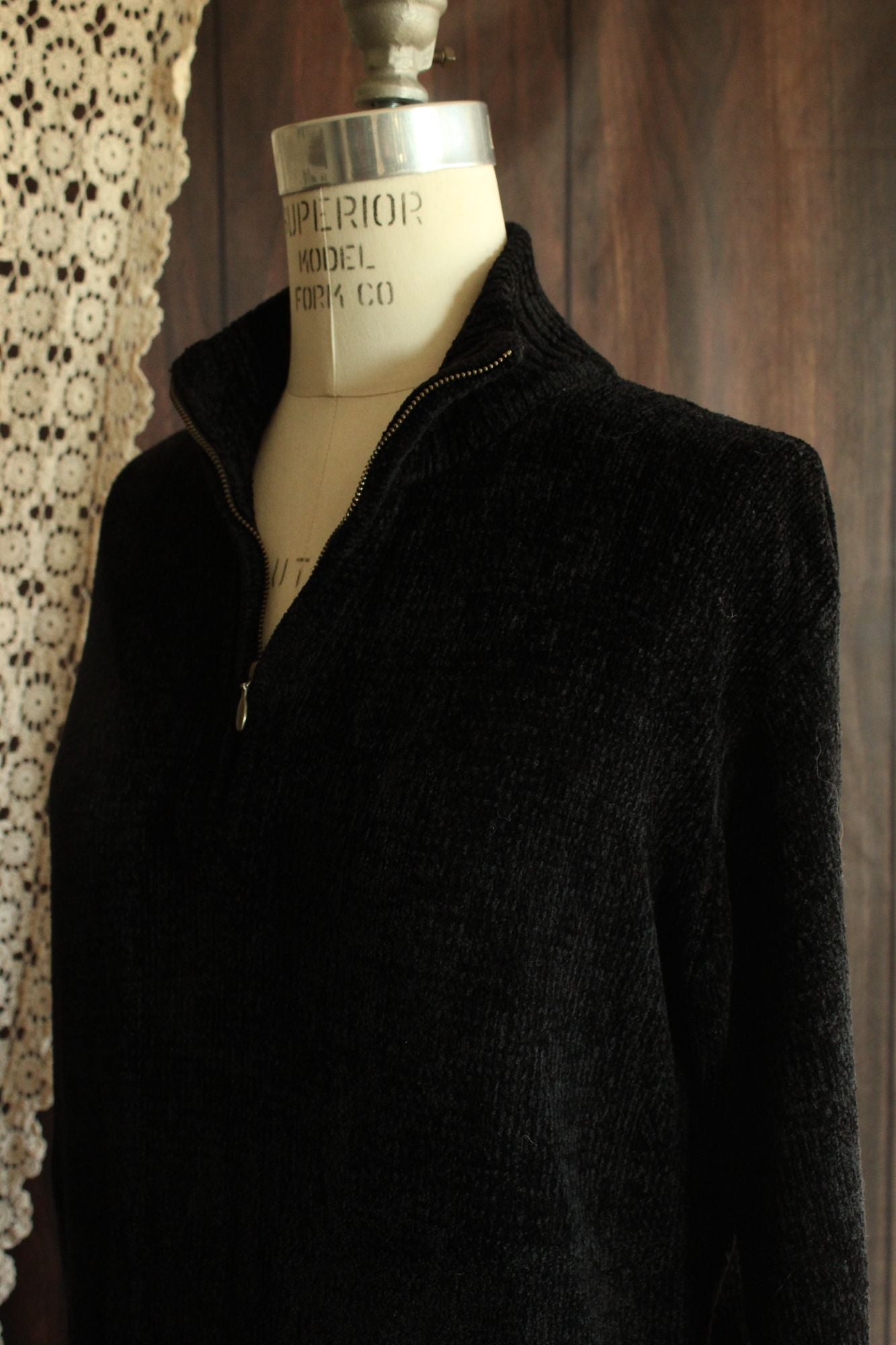 Vintage 1990s 2000s Black Chenille Sweater