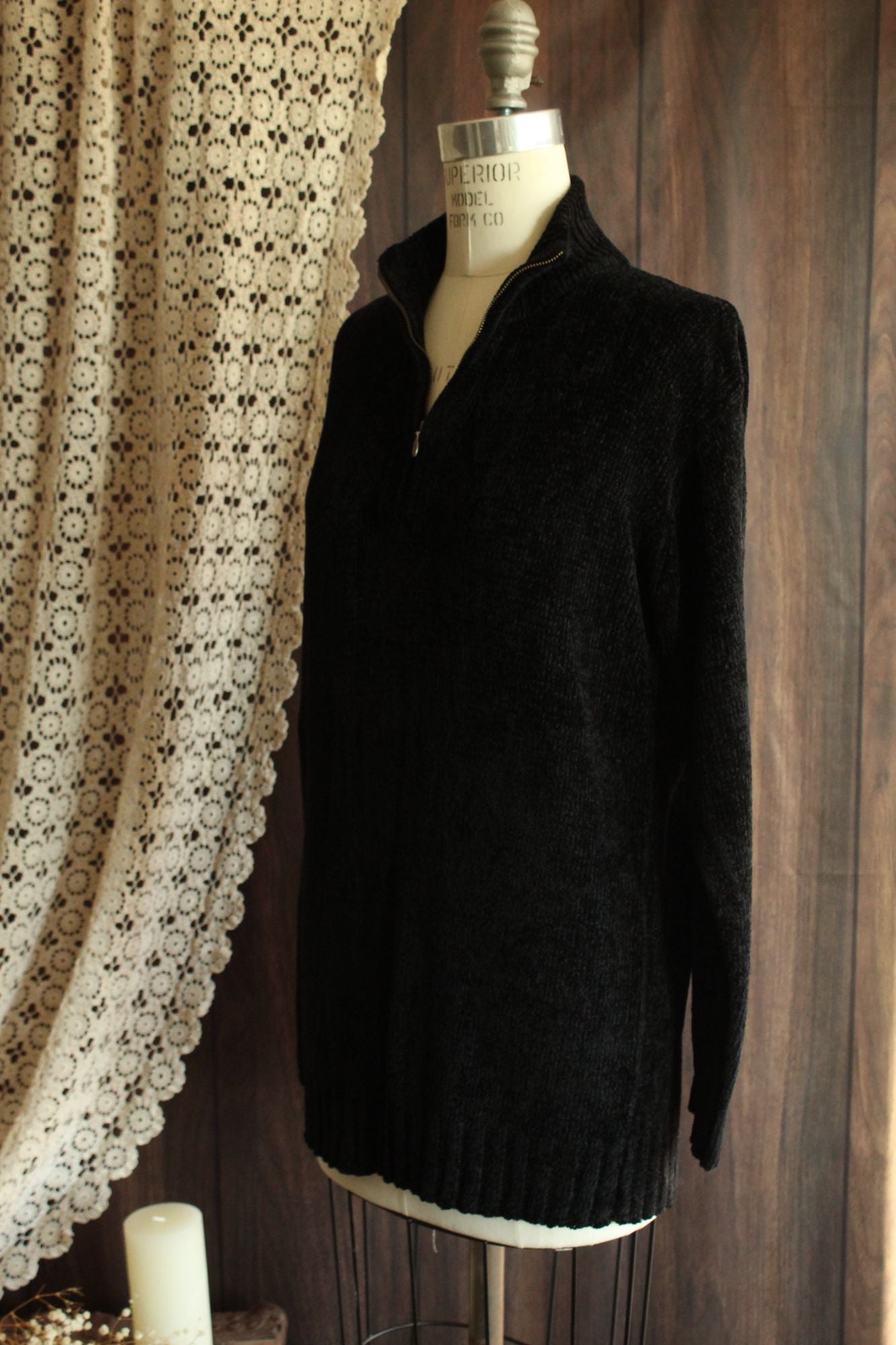 Vintage 1990s 2000s Black Chenille Sweater