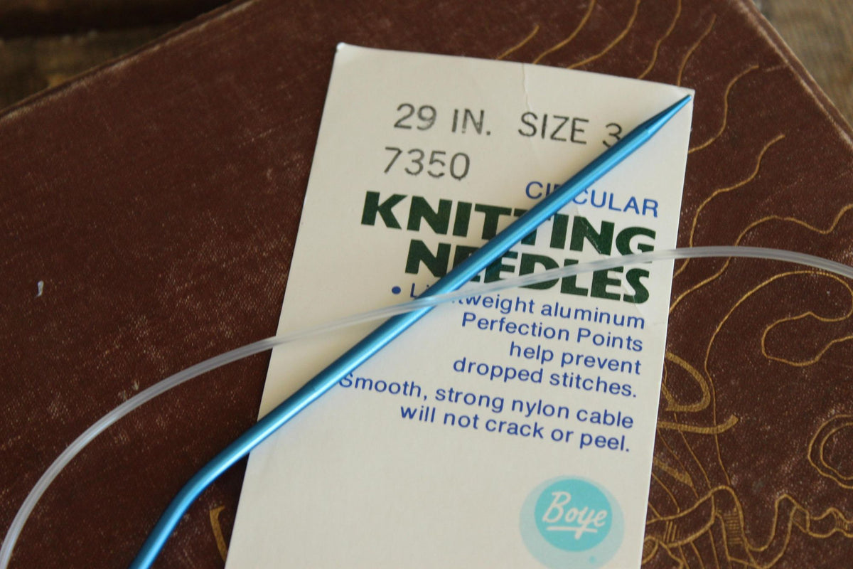 Vintage 1980s Knitting Needles, NOS Boye Size 3 Circular 29" 7350