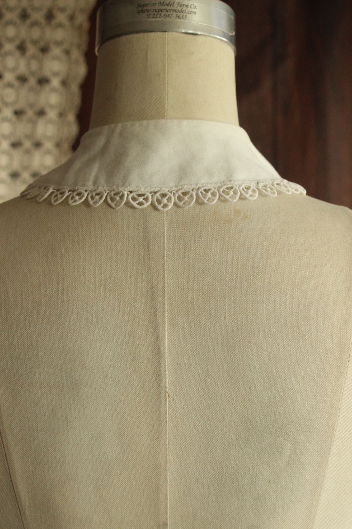 Vintage 1950s 1960s White Blouse Collar