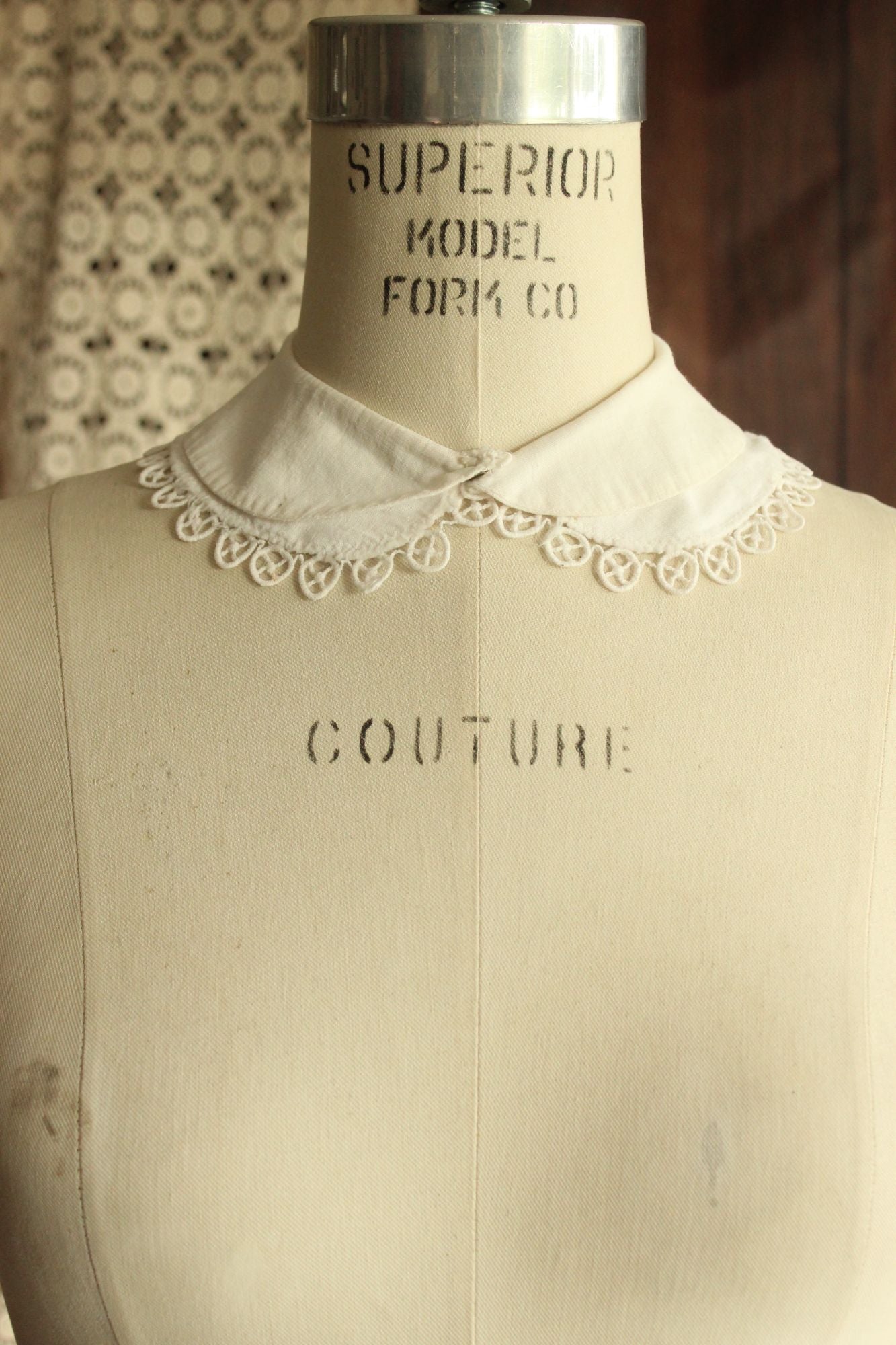 Vintage 1950s 1960s White Blouse Collar