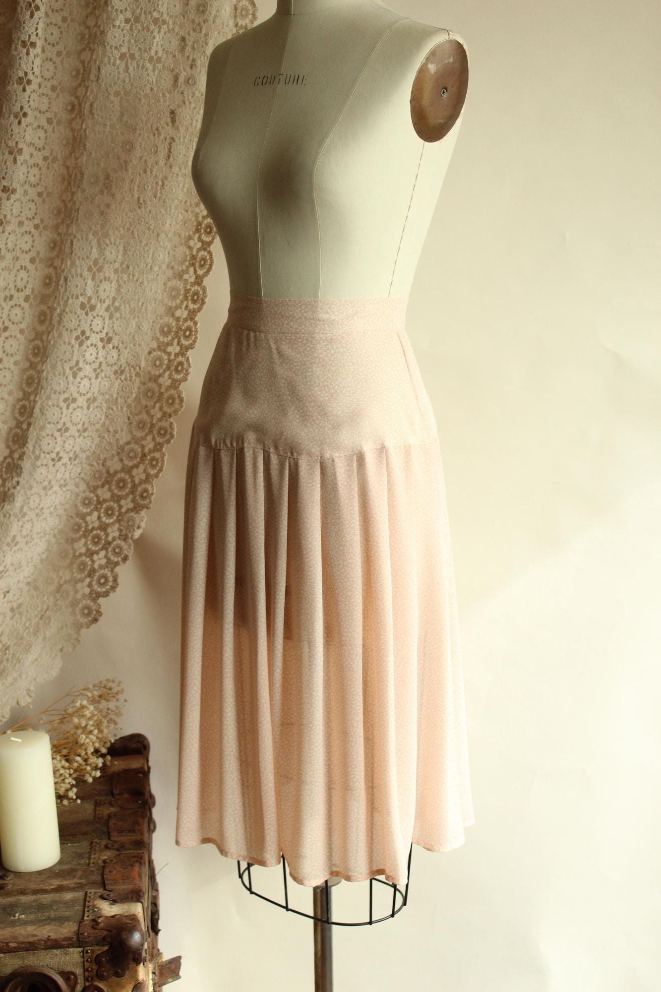 Vintage 1980s SK & Company Pink and Cream Skirt