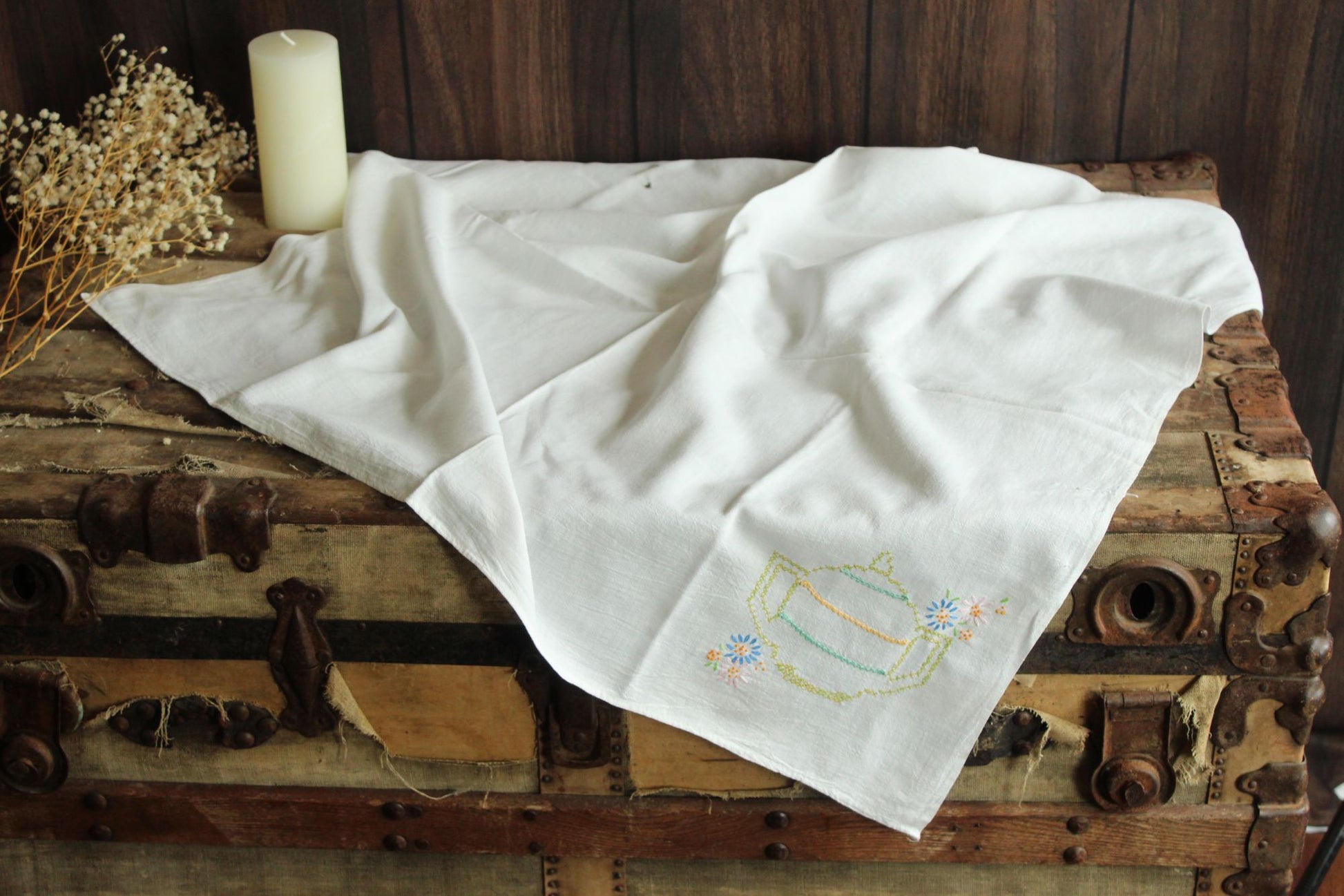 Vintage 1950s Feedsack Tablecloth with Teapot Cross-stitch