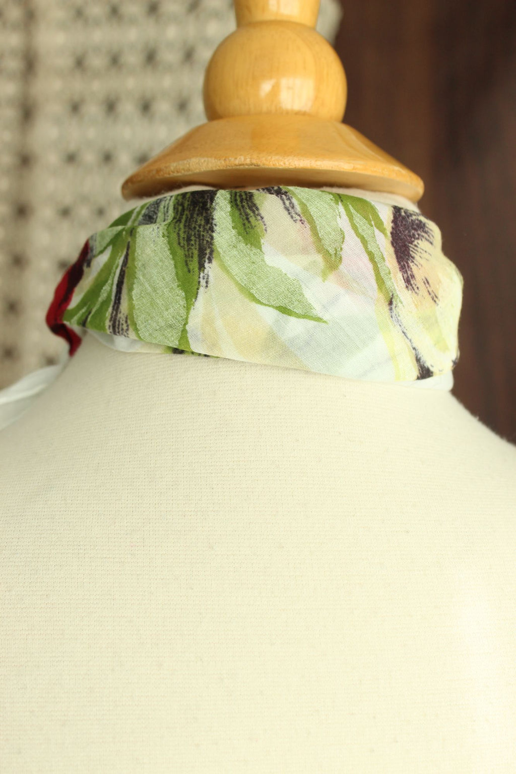Vintage 1960s Tulip Print Cotton Scarf