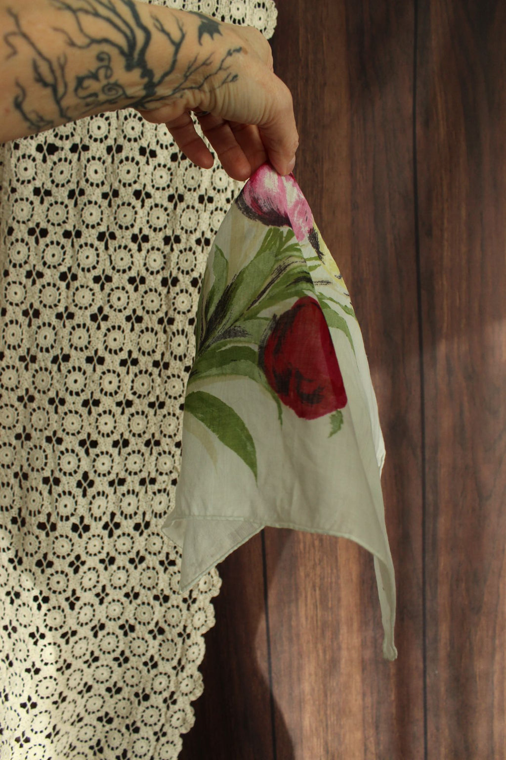 Vintage 1960s Tulip Print Cotton Scarf