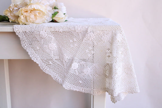 Vintage 1960s Round Cotton Ivory Crochet Tablecloth