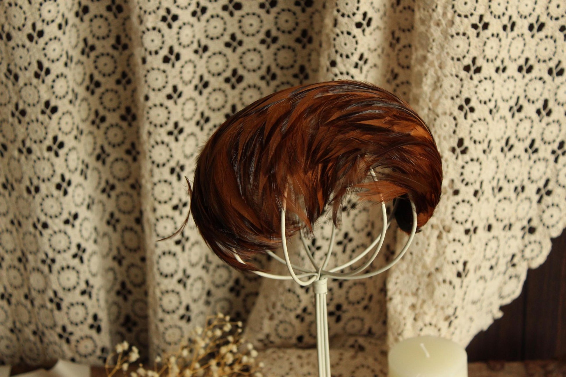 Vintage 1950s Pheasant Feather Juliet Hat