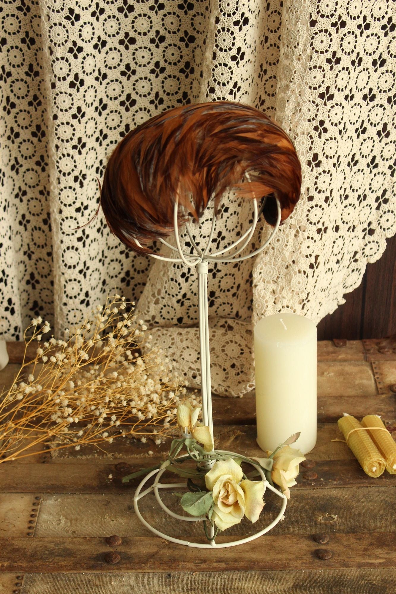 Vintage 1950s Pheasant Feather Juliet Hat