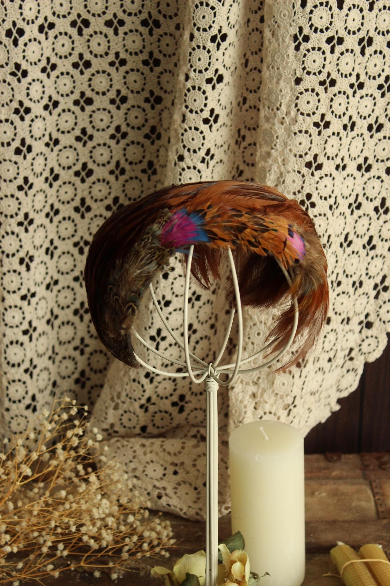 Vintage 1950s Pheasant Feather Juliet Hat