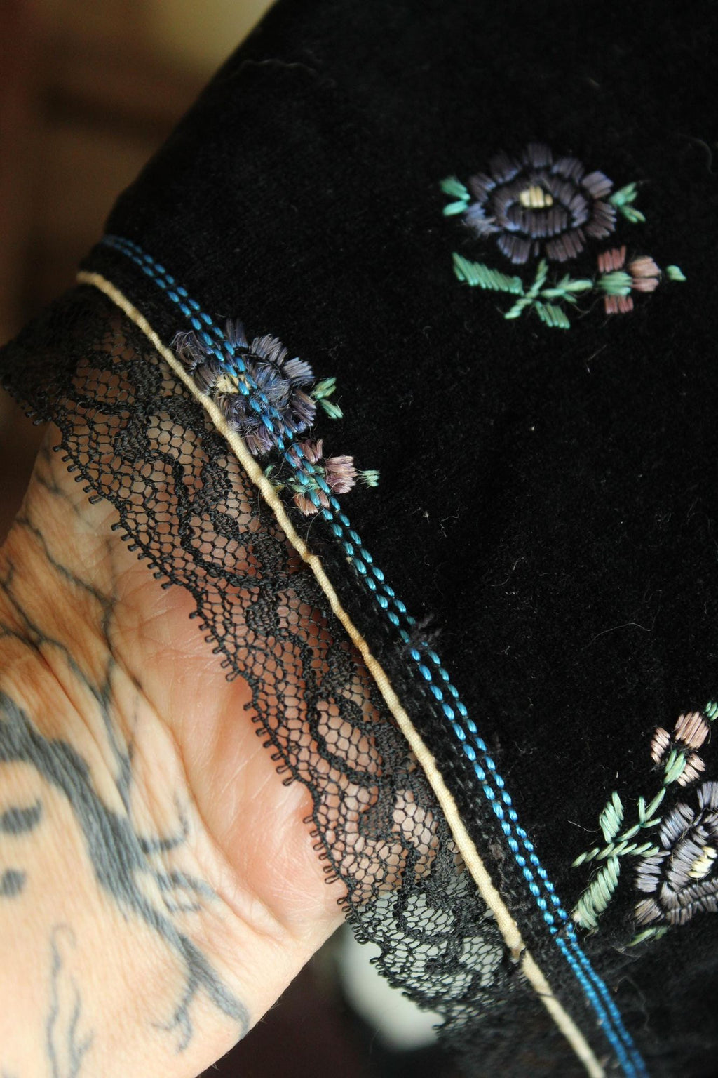 Vintage 1970s Volup Black Velvet Folk Dirndl Style Skirt