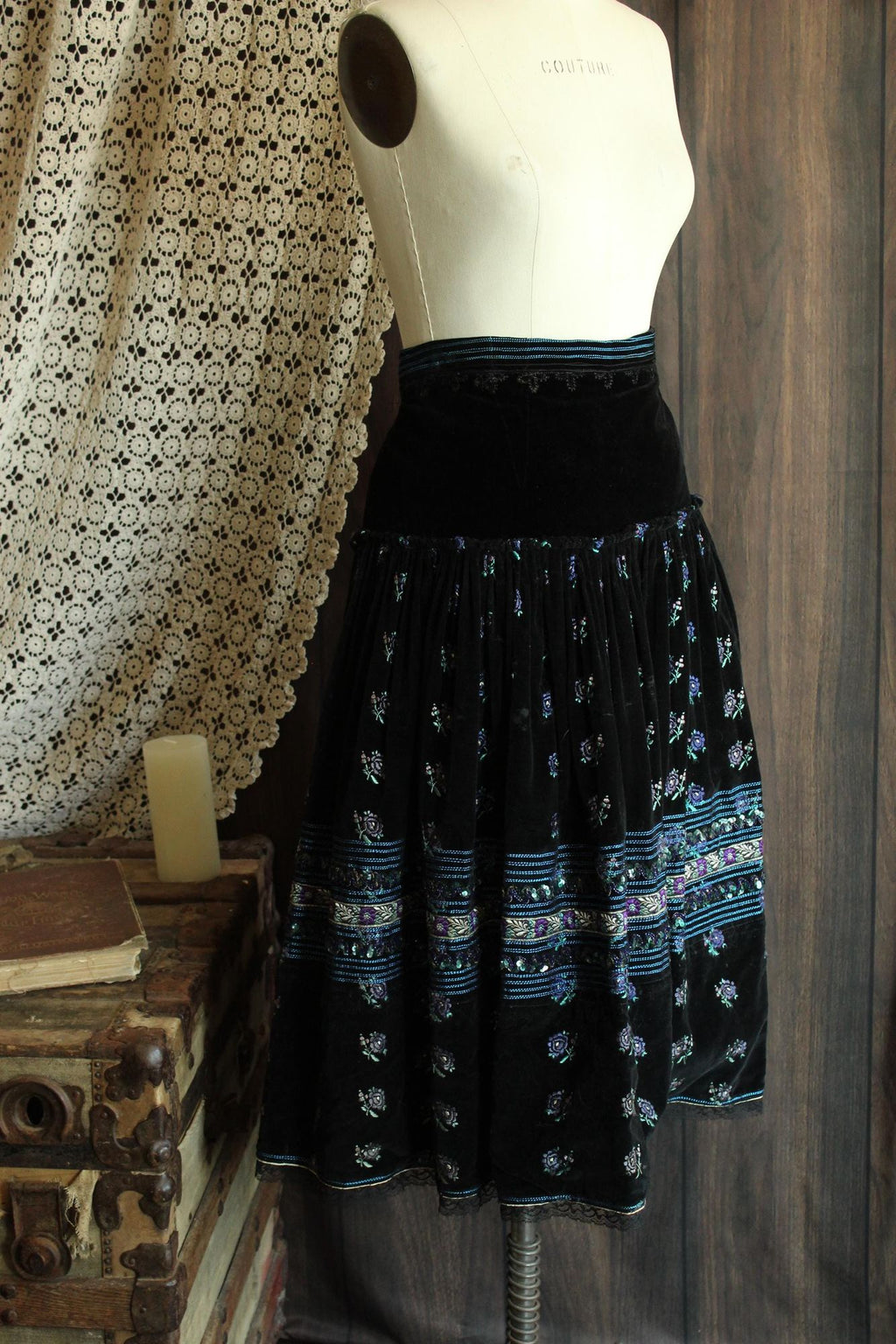 Vintage 1970s Volup Black Velvet Folk Dirndl Style Skirt