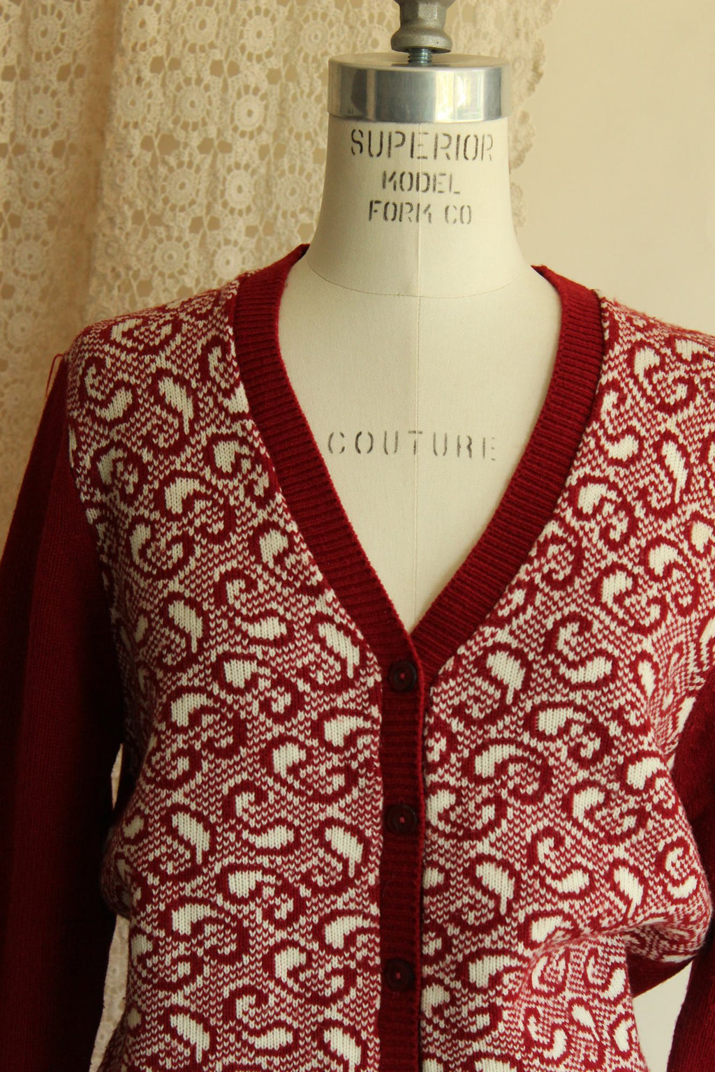 Vintage 1970s Cardigan Sweater in Red and White Paisley