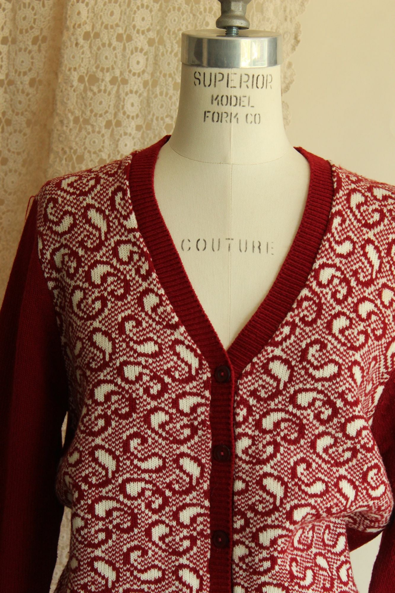 Vintage 1970s Cardigan Sweater in Red and White Paisley