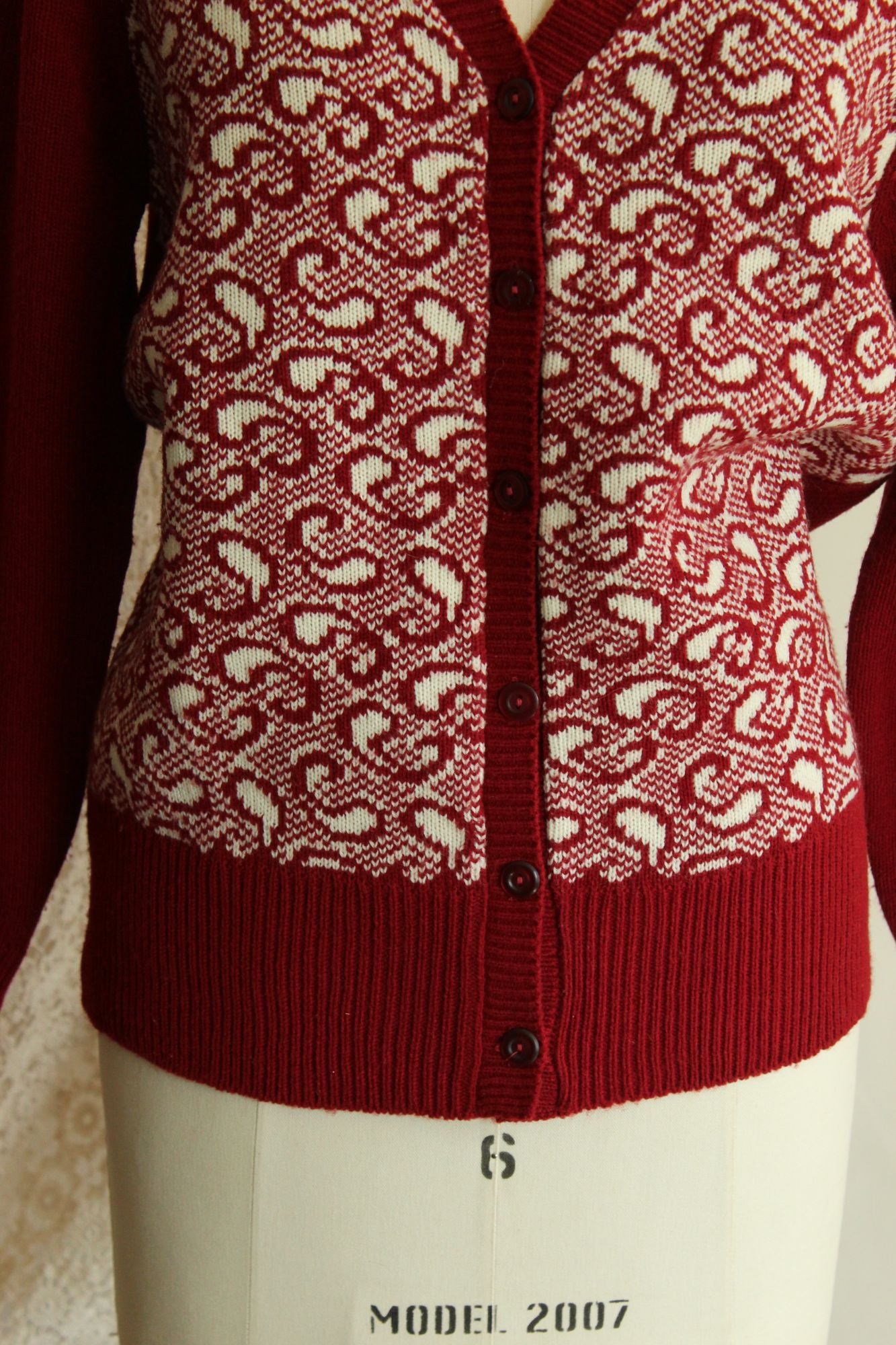 Vintage 1970s Cardigan Sweater in Red and White Paisley