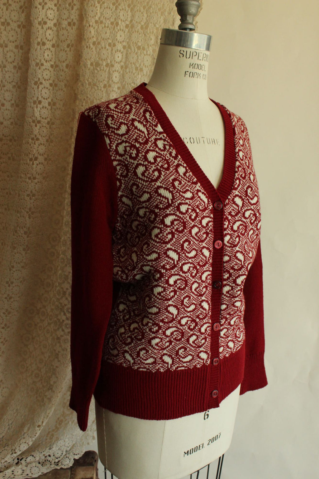 Vintage 1970s Cardigan Sweater in Red and White Paisley