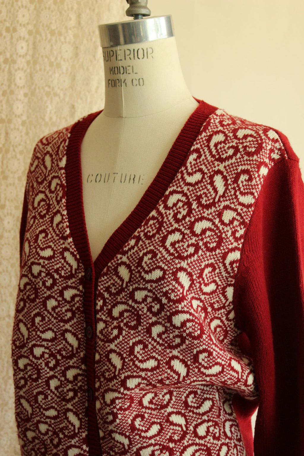 Vintage 1970s Cardigan Sweater in Red and White Paisley