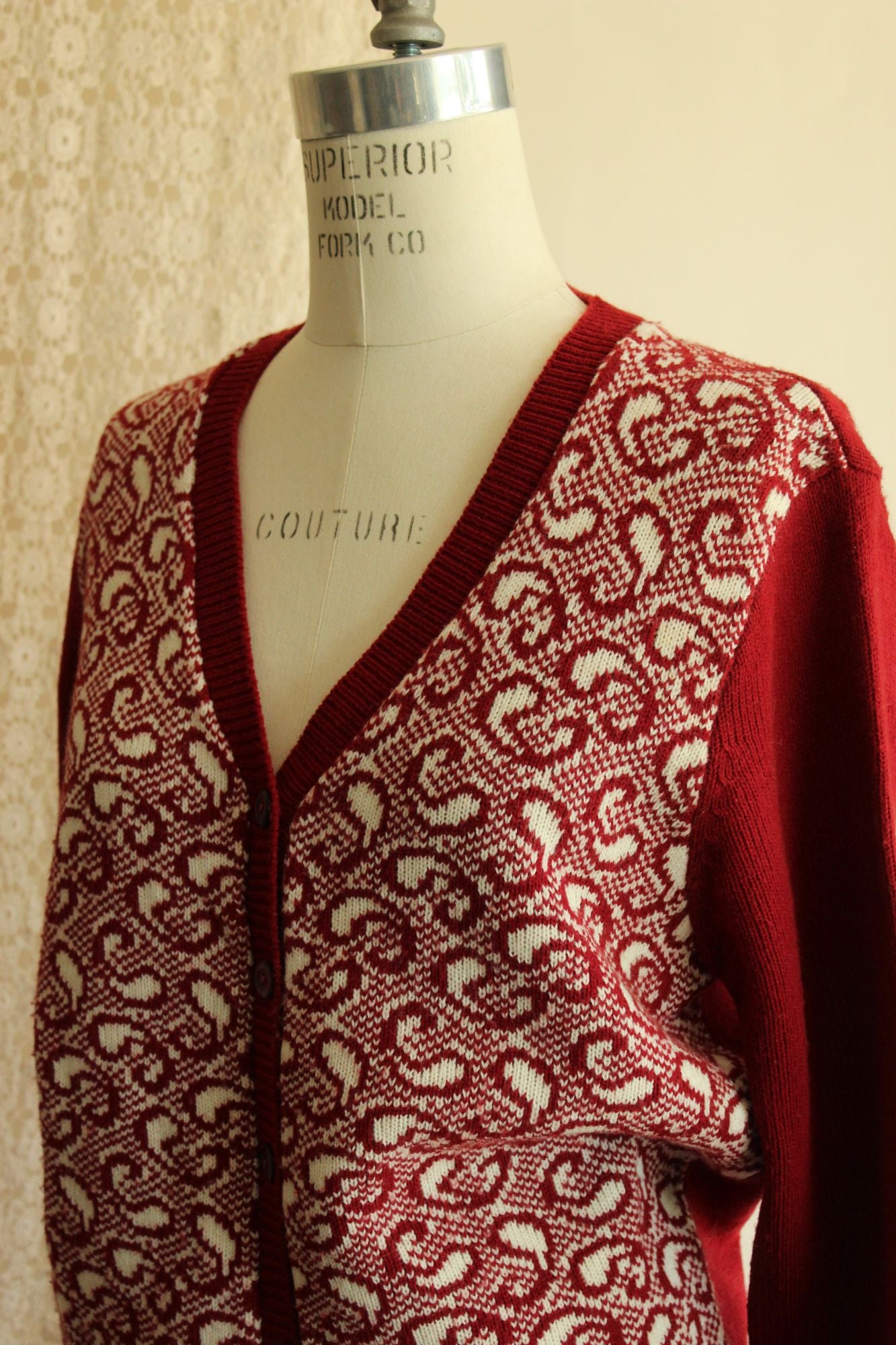 Vintage 1970s Cardigan Sweater in Red and White Paisley
