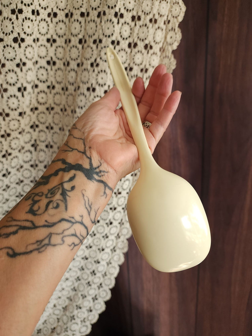 Vintage 1970s Large Cream Melamine Ware Ladle