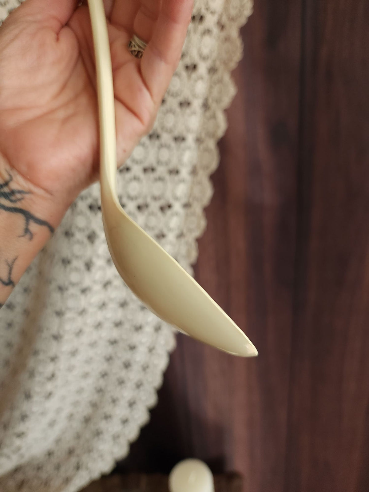 Vintage 1970s Large Cream Melamine Ware Ladle