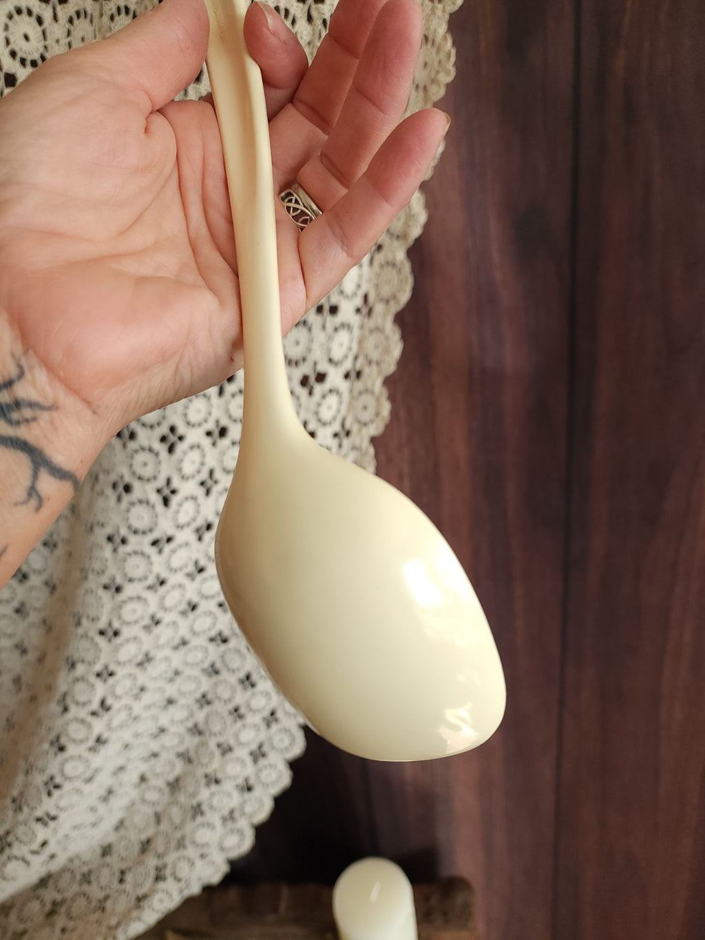 Vintage 1970s Large Cream Melamine Ware Ladle
