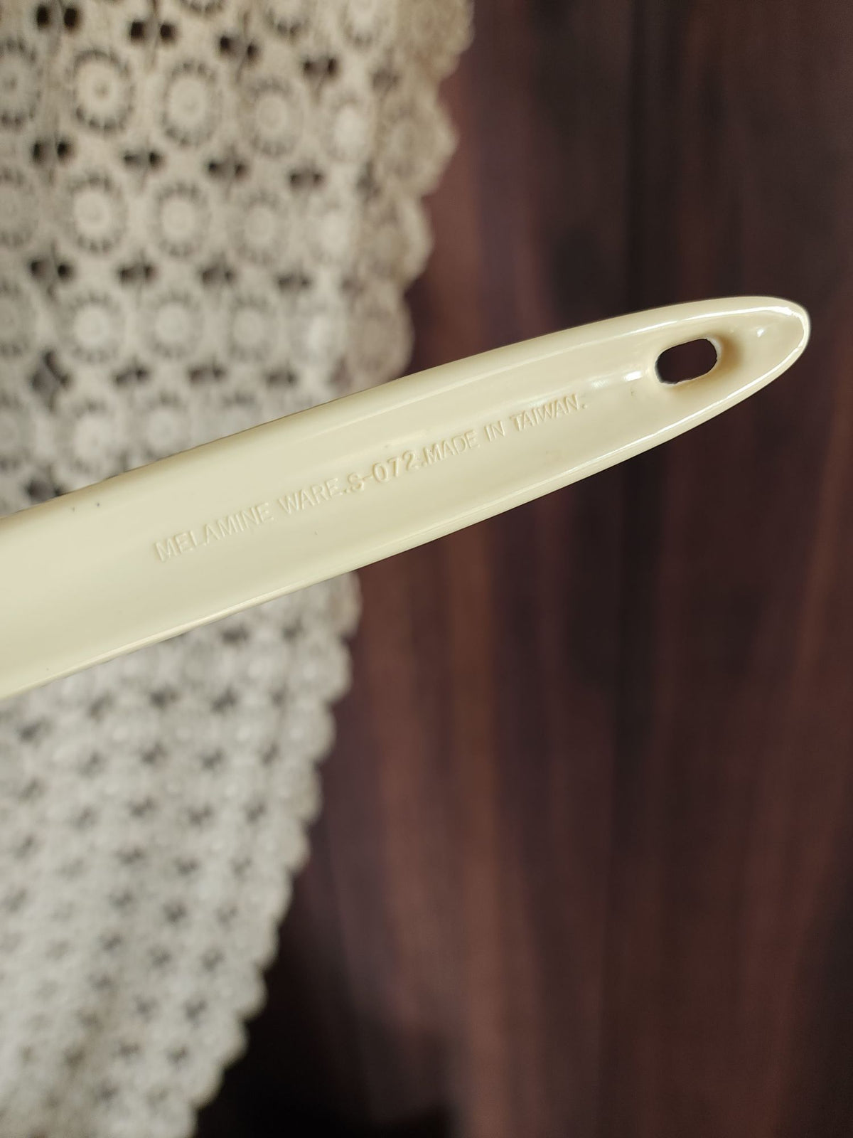 Vintage 1970s Large Cream Melamine Ware Ladle