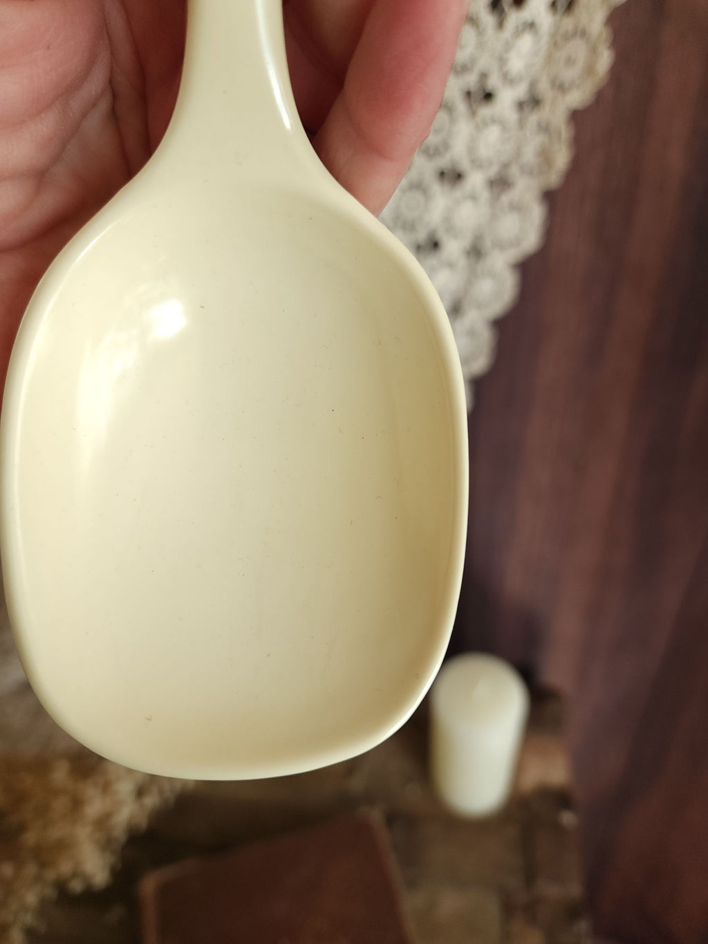 Vintage 1970s Large Cream Melamine Ware Ladle