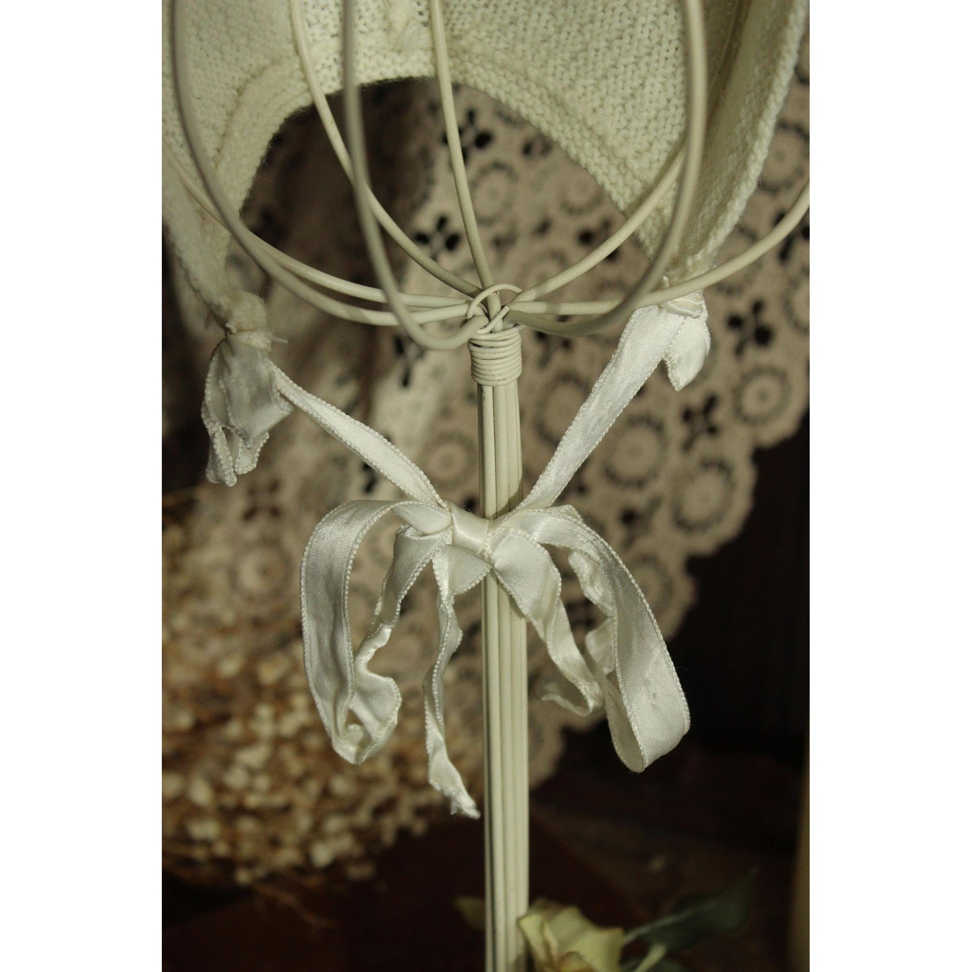 Vintage 1950s Winter White Knit baby bonnet with Ribbon Ties