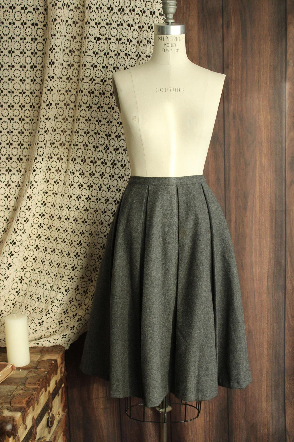 Vintage 1950s Campus Casuals Pleated Grey Wool Skirt