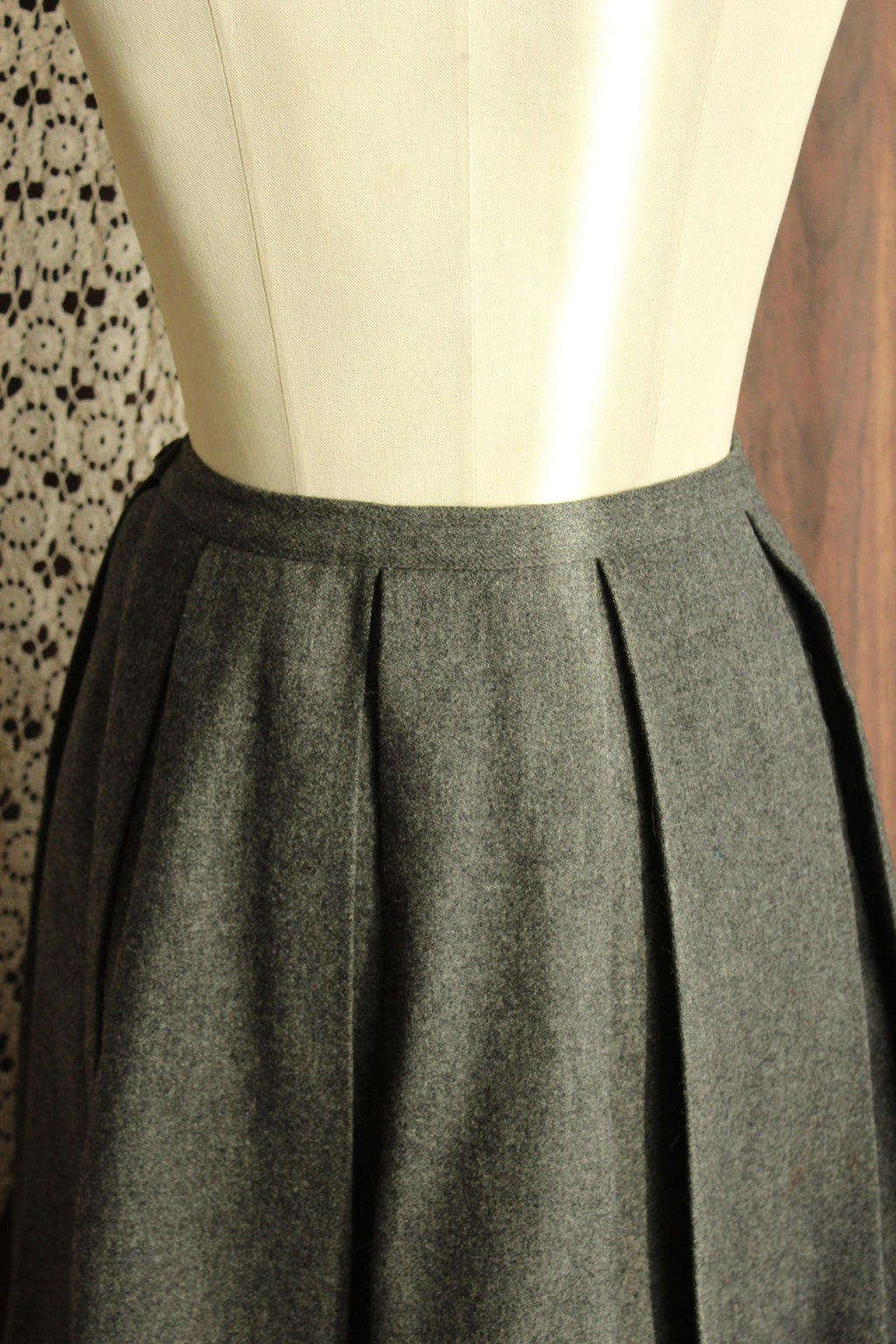 Vintage 1950s Campus Casuals Pleated Grey Wool Skirt