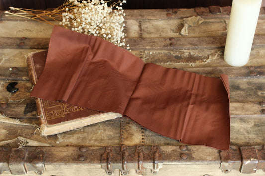 Vintage Fabric Fat Quarter, Brown Cotton Quilt Fabric Scrap, 18x22"