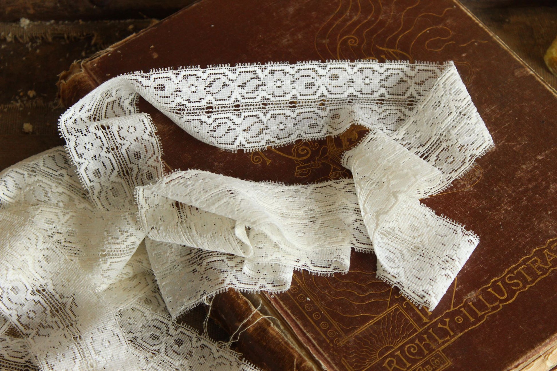 Vintage White Stretch Lace Trim, 3 yards,  1 and 7/8" wide